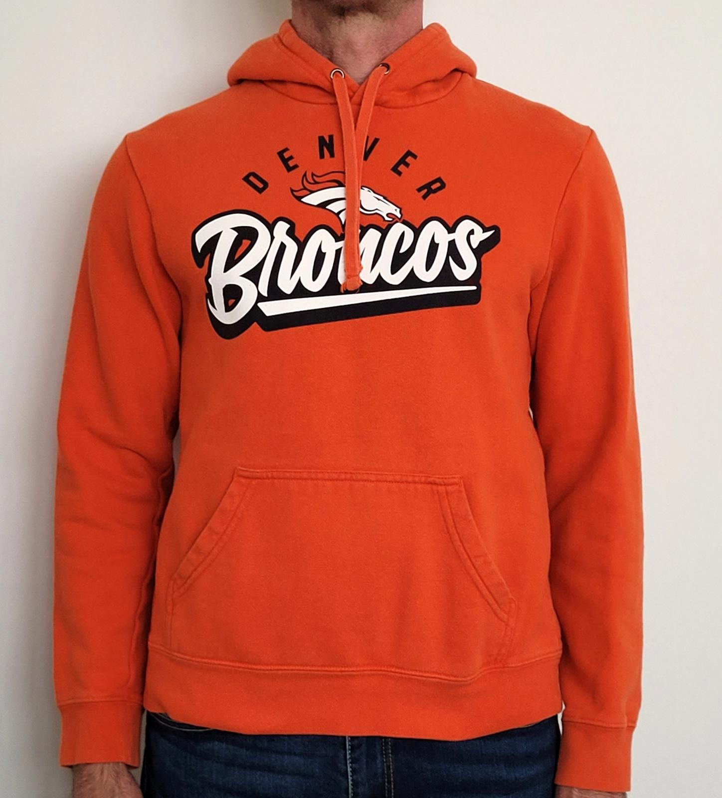 NFL Denver Broncos Men’s M Orange Pullover Official NFL Hoodie Size US M / EU 48-50 / 2 - 1 Thumbnail