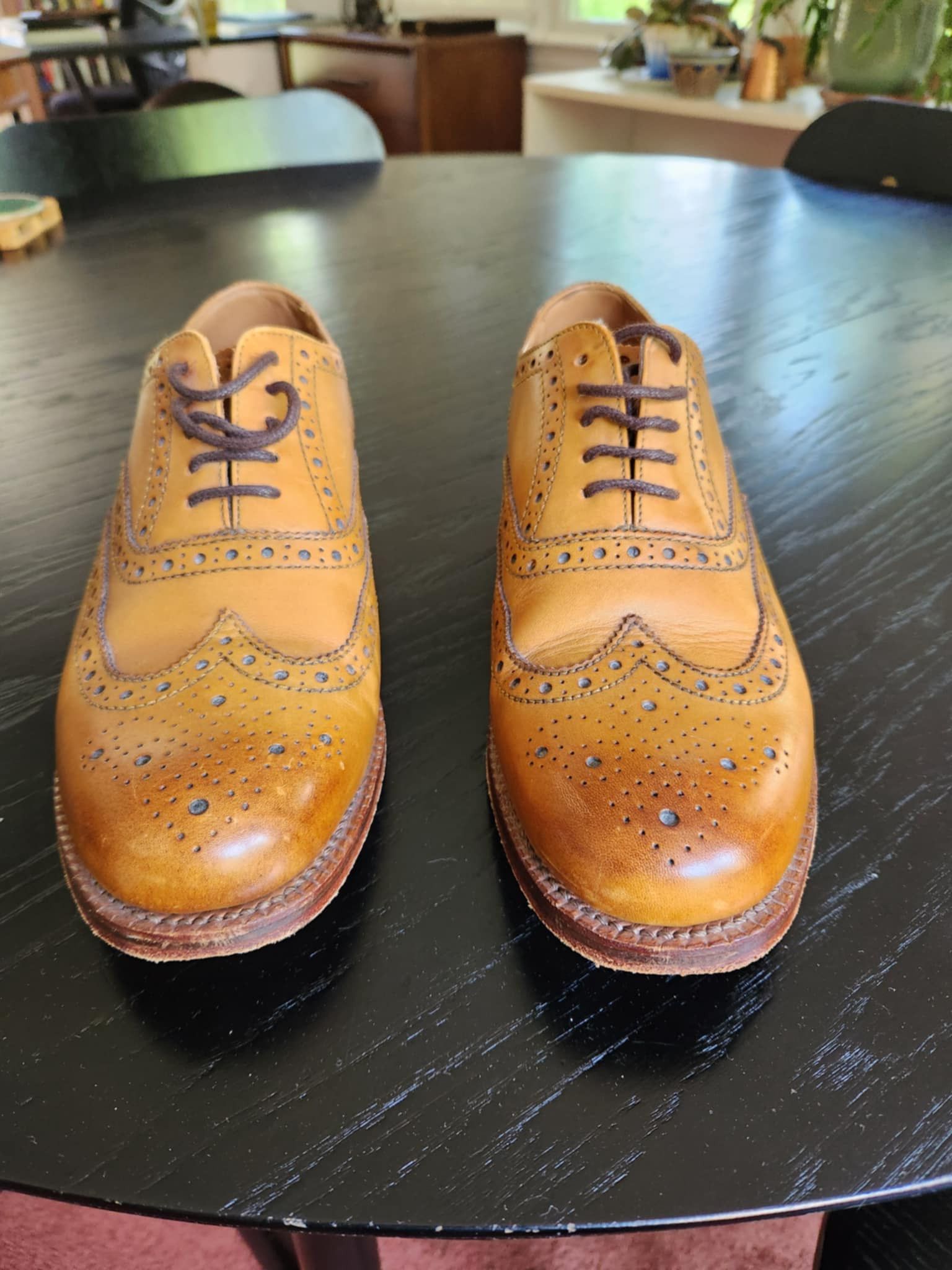 Grenson Stanley Leather Wingtip Brogues Shoes in Brown, Men's (Size 10)