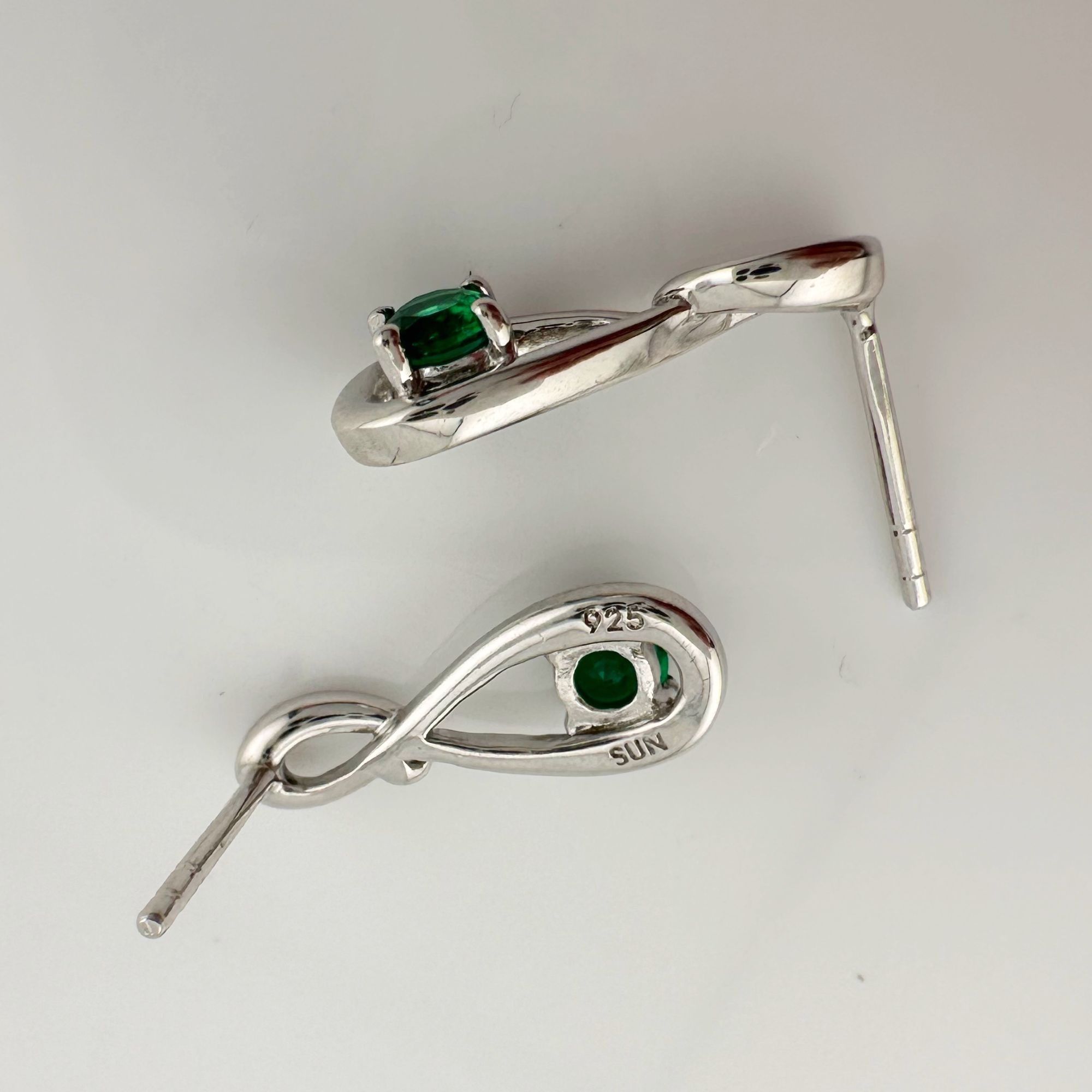 Other Beautiful Round Emerald Swoop Earrings in Sterling Silver Size ONE SIZE - 12 Thumbnail