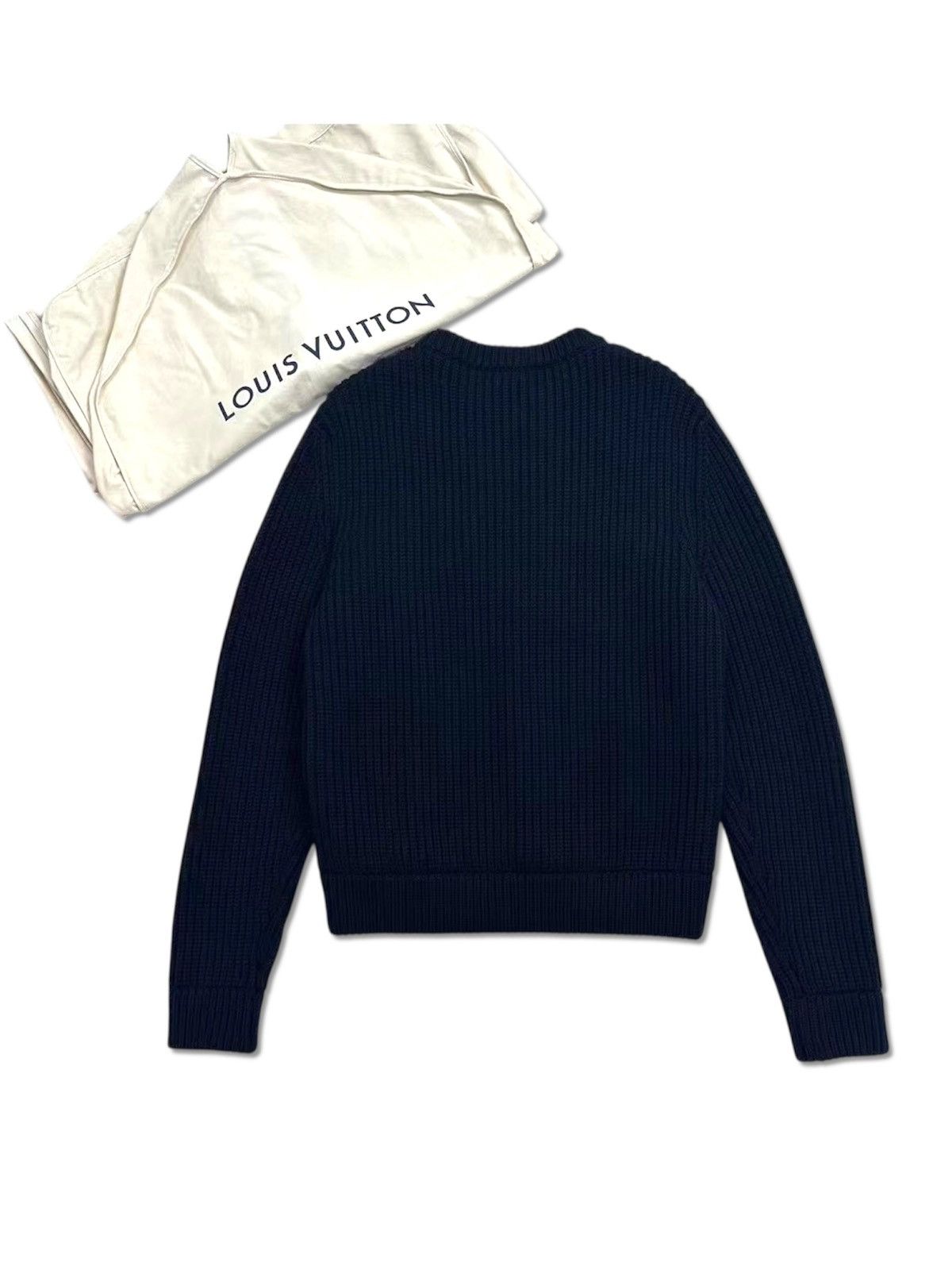 Louis Vuitton Louis Vuitton Monogram L Fur Crew Neck Sweater Size US L / EU 52-54 / 3 - 2 Thumbnail