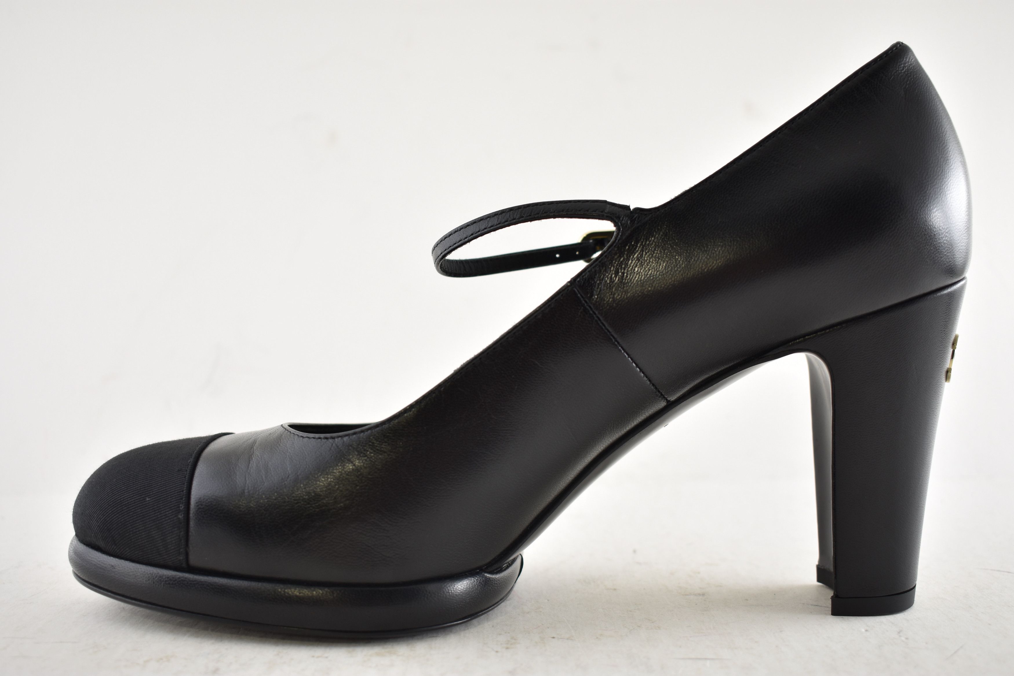 Chanel Chanel 24B CC Logo Ankle Strap Block Heel Platform Pumps 41 Size US 11 / IT 41 - 11 Thumbnail