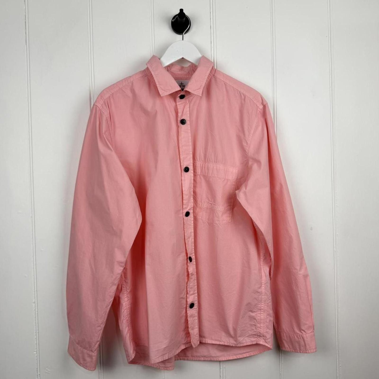Stone Island Stone Island Logo Shirt Size US XL / EU 56 / 4 - 1 Thumbnail