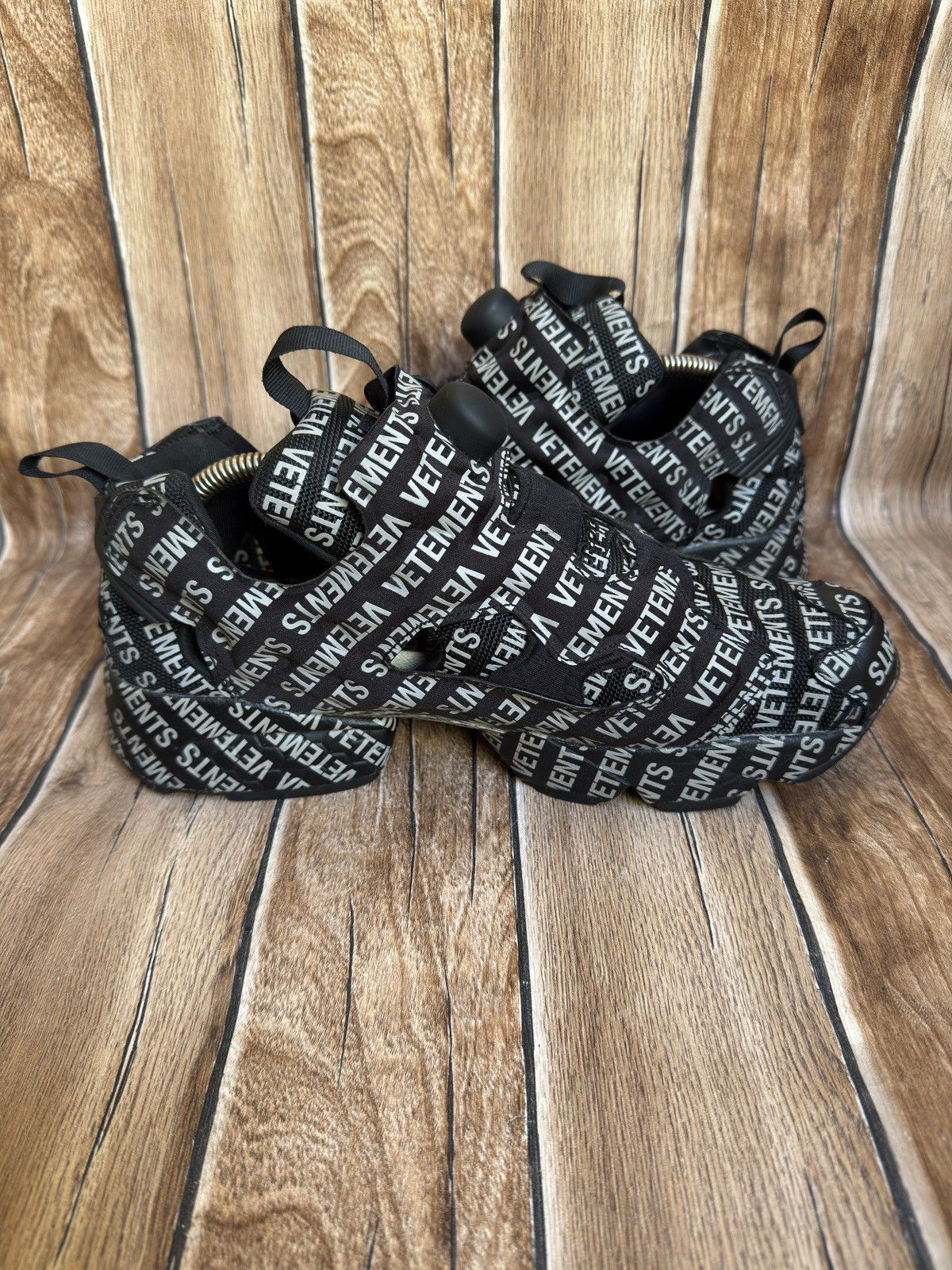 Reebok × Vetements FW18 Monogram Instapump fury Size US 8.5 / EU 41-42 - 12 Thumbnail