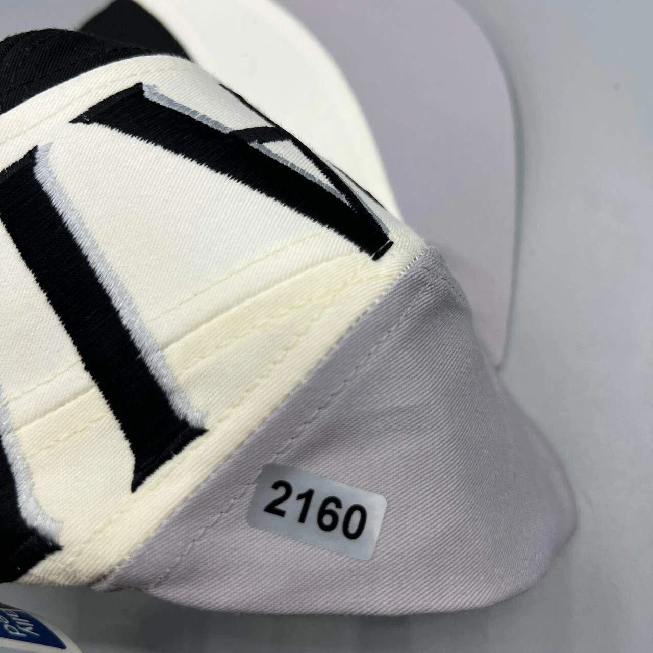Twins Enterprise Inc. × Vintage Las Vegas Raiders Hat Men Twins Enterprise NFL Snap Back Cap Size ONE SIZE - 9 Thumbnail