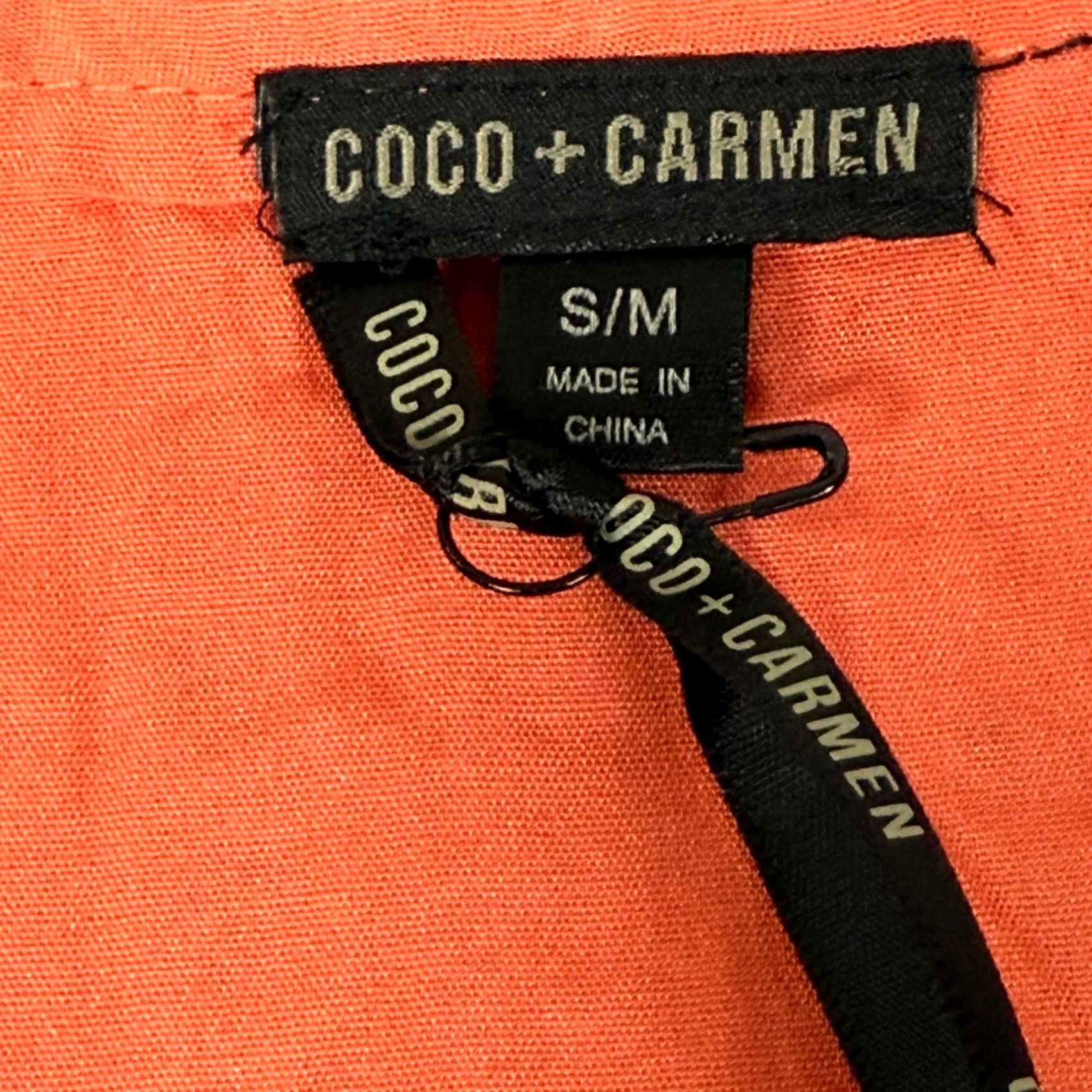 Vintage Coco Carmen Eyelet Tunic V-Neck Button Front Ruffle Flutter Sleeve Coral S/M Women Beach Bohemian Tunic Size S / US 4 / IT 40 - 3 Thumbnail