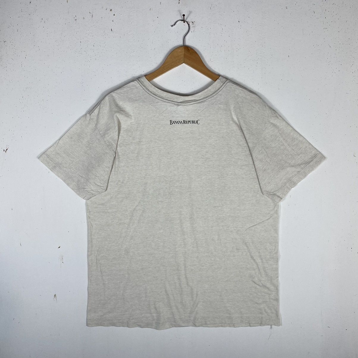 Banana Republic Vintage 90s BANANA REPUBLIC Lizard Graphic Tee Size US L / EU 52-54 / 3 - 7 Thumbnail