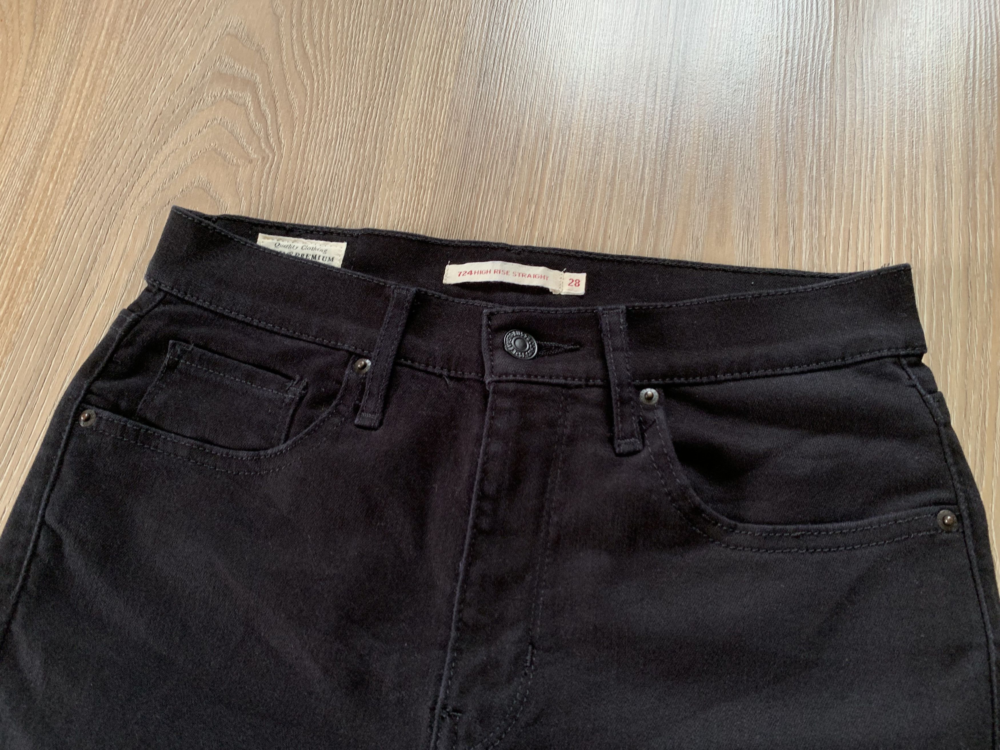 Levi's Levis Premium 724 High Rise Straight Black Jeans Size 28" / US 6 / IT 42 - 4 Thumbnail