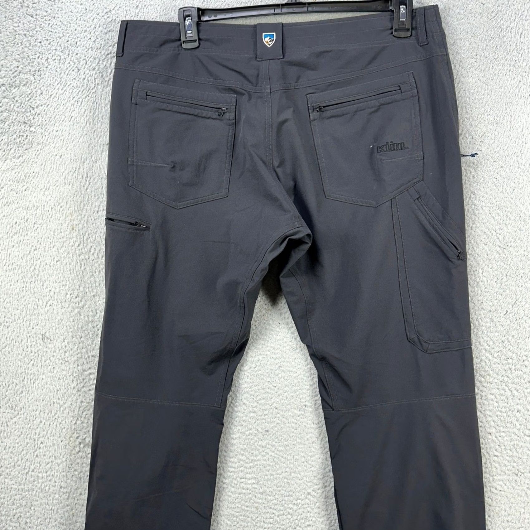 Vintage Kuhl Nylon Blend Pants Hiking Men 38X30 Black Flat Front Straight Travel Stretch Size US 38 / EU 54 - 2 Thumbnail