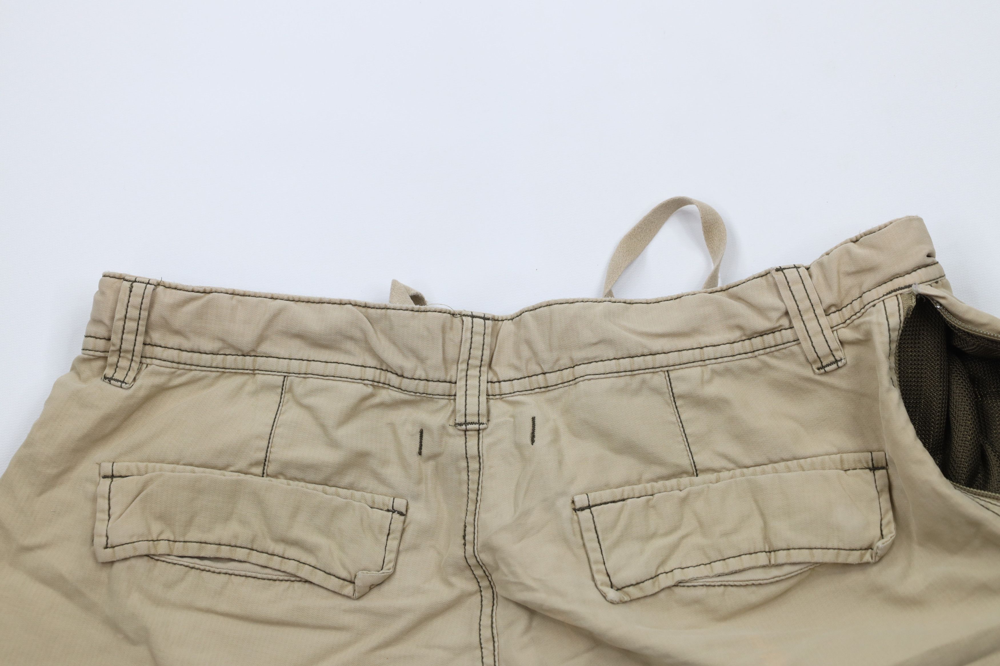 Gap × Vintage Vintage Y2K 2003 Gap Distressed Cargo Shorts Beige Khaki Size US 34 / EU 50 - 11 Thumbnail