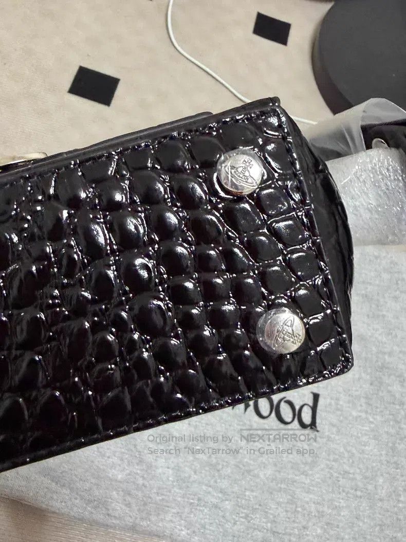Vivienne Westwood Vivienne Westwood size OS HAZEL Saturn Logo crocodile embos Size ONE SIZE - 4 Thumbnail