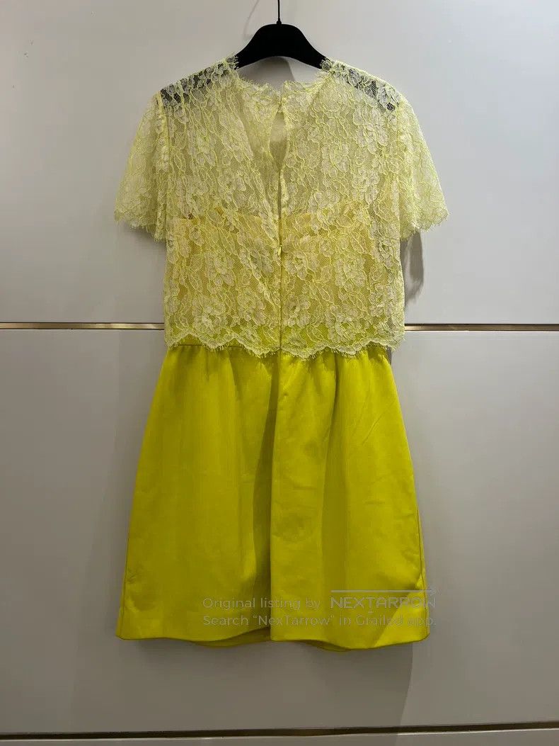 Valentino Valentino Lemon yellow lace dress Size M / US 6-8 / IT 42-44 - 3 Thumbnail