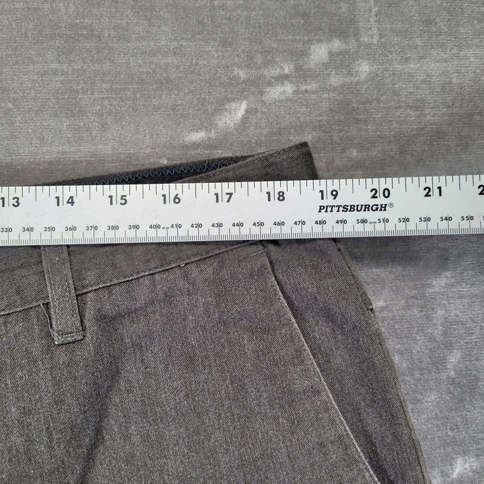 Volcom VINTAGE Volcom Mens Frickin Modern Fit Shorts Gray Chino Flat Front Size 36 Size US 36 / EU 52 - 5 Thumbnail