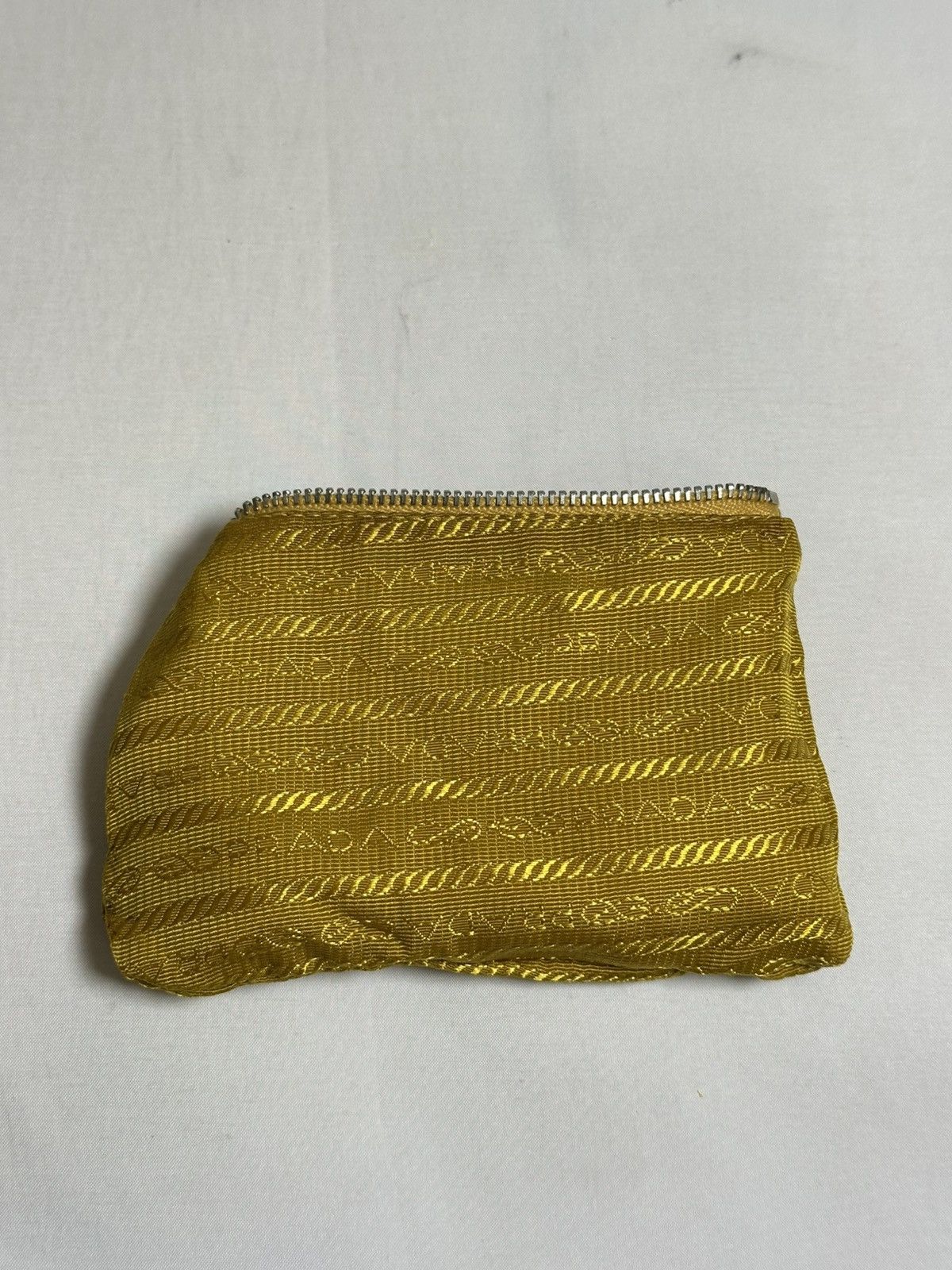Prada Prada Pouch Clutch TESSUTO Giallo Fluo Nylon Neon Yellow Size ONE SIZE - 14 Thumbnail