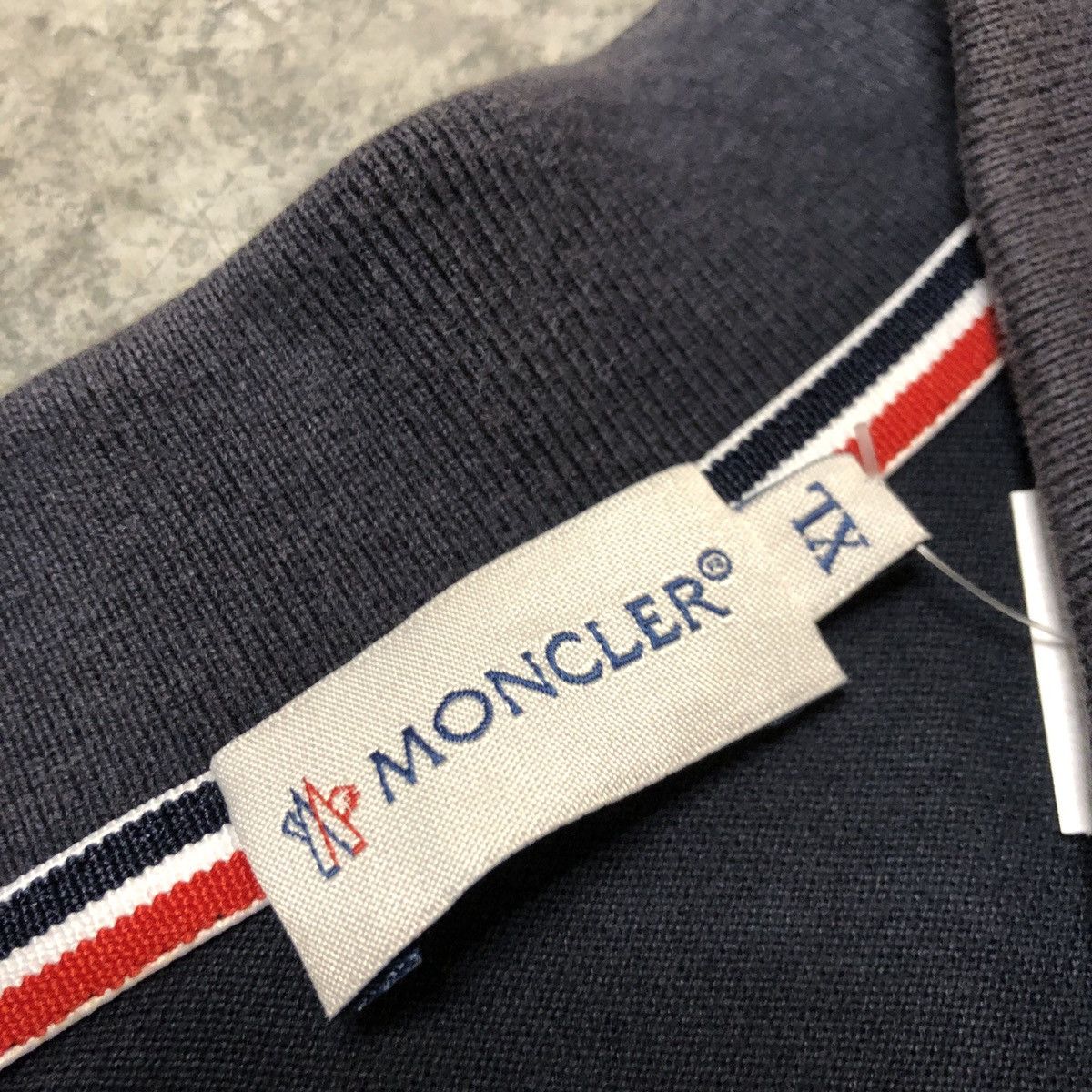 Moncler Moncler Polo Tee Size XL / US 12-14 / IT 48-50 - 10 Thumbnail