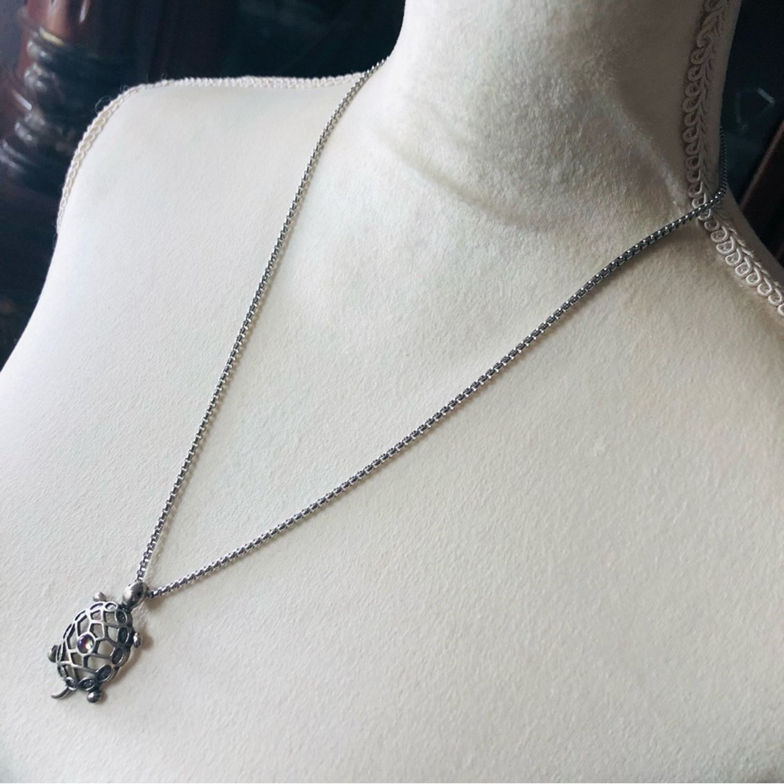 Jewelry Galaxy stone turtle pendant on chain necklace Size ONE SIZE - 7 Thumbnail