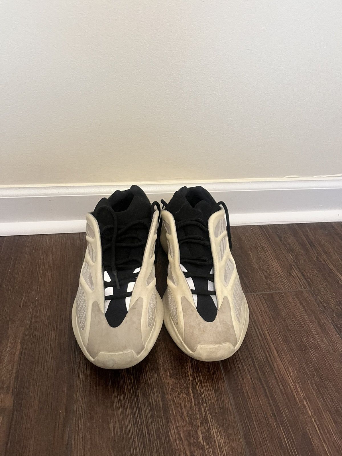 Yeezy Yeezy Boosts Size US 11.5 / EU 44-45 - 2 Thumbnail