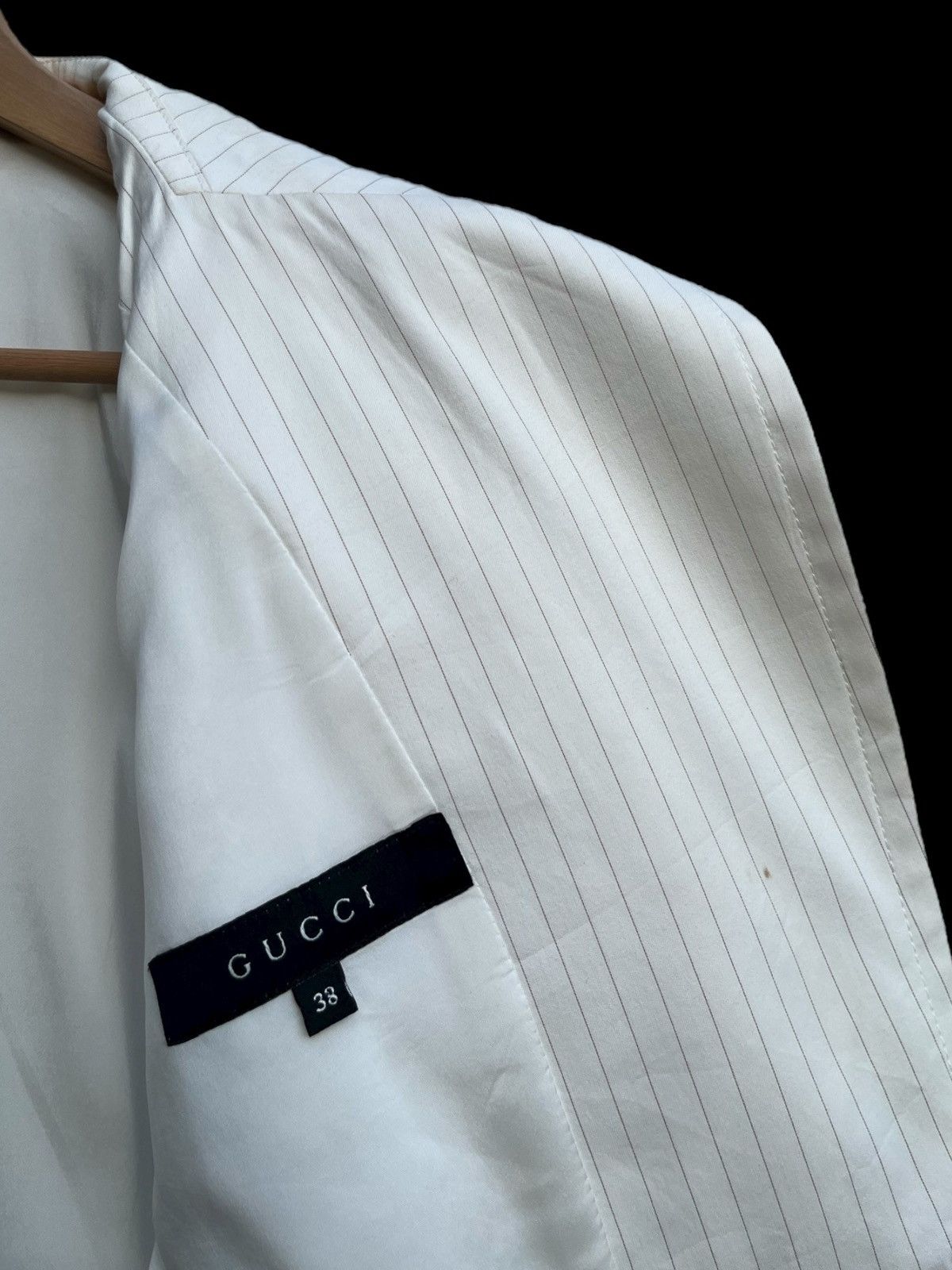 Gucci 2005 Gucci Tom Ford Pinstripe Jacket Size XS / US 0-2 / IT 36-38 - 12 Thumbnail