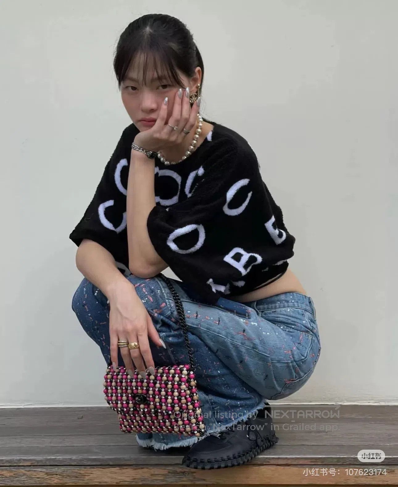 Chanel black and white logo cropped sweatshirt. Size US M / EU 48-50 / 2 - 9 Thumbnail