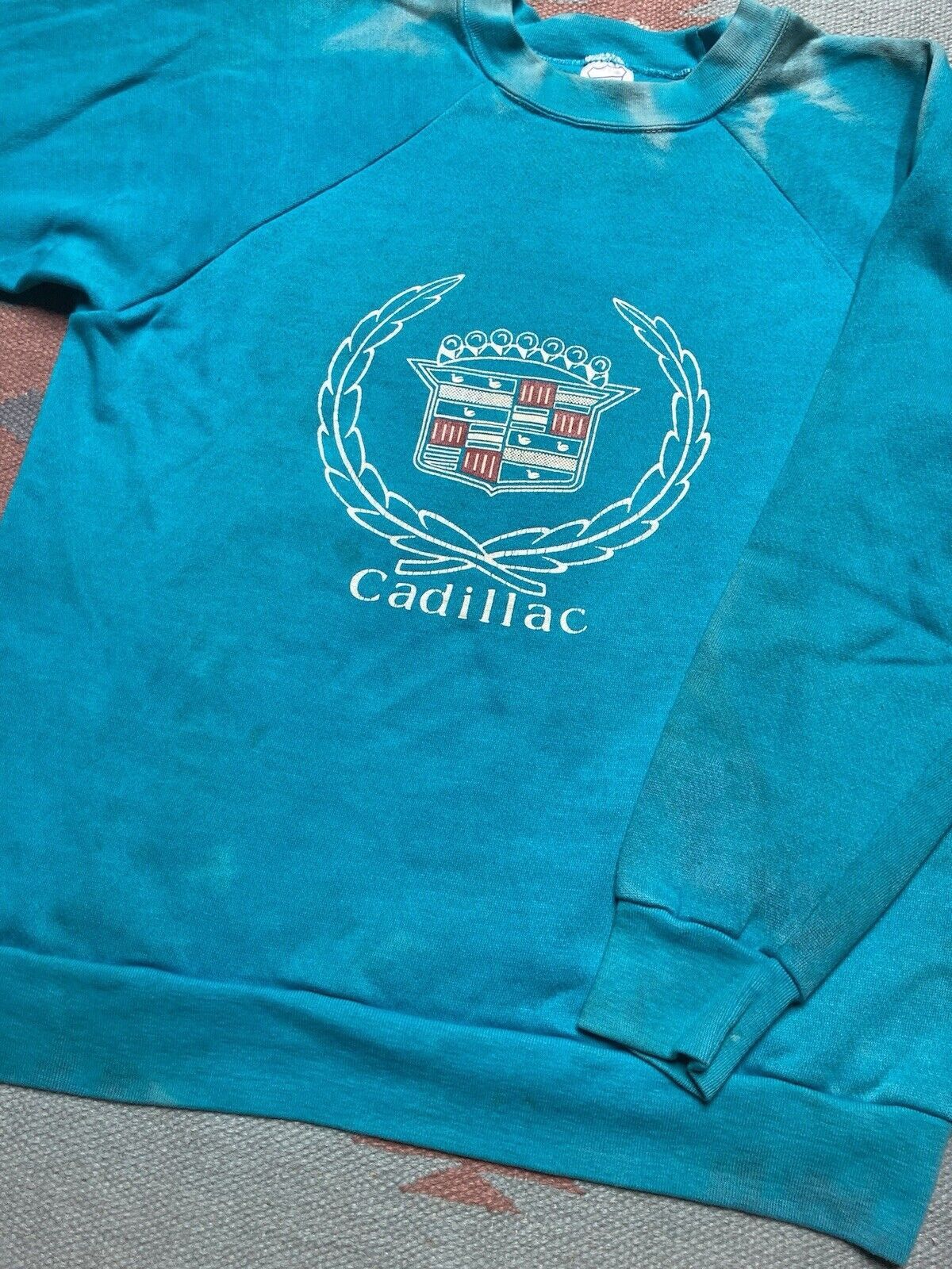 Vintage VTG 80s crewneck sweatshirt cadillac fade car double sided L Size US L / EU 52-54 / 3 - 2 Thumbnail