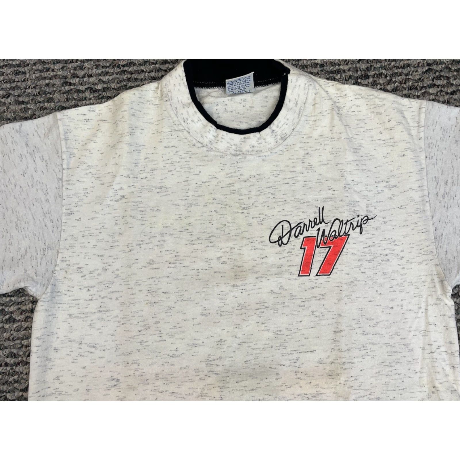 NASCAR VINTAGE Darrell Waltrip T-Shirt Adult M Gray Nascar Racing 90s Short Sleeve USA Size US M / EU 48-50 / 2 - 4 Thumbnail