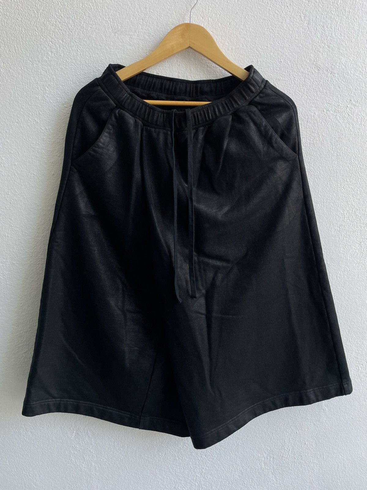 Julius JULIUS 7 "FW2021 SAMPLE" Waxed Baggy Wide Pants Size US 30 / EU 46 - 2 Thumbnail