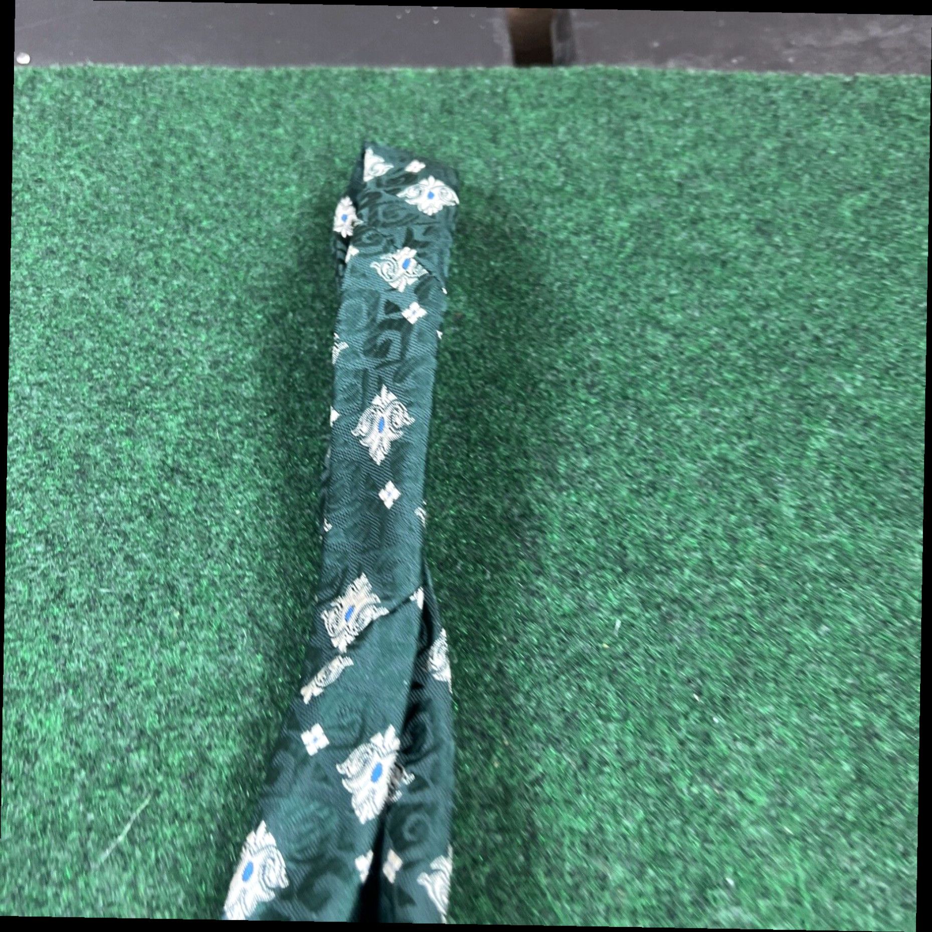 Vintage Vintage 1970s Men's Necktie by Beau Brummel Polyester 4"×54" Green Size ONE SIZE - 5 Thumbnail