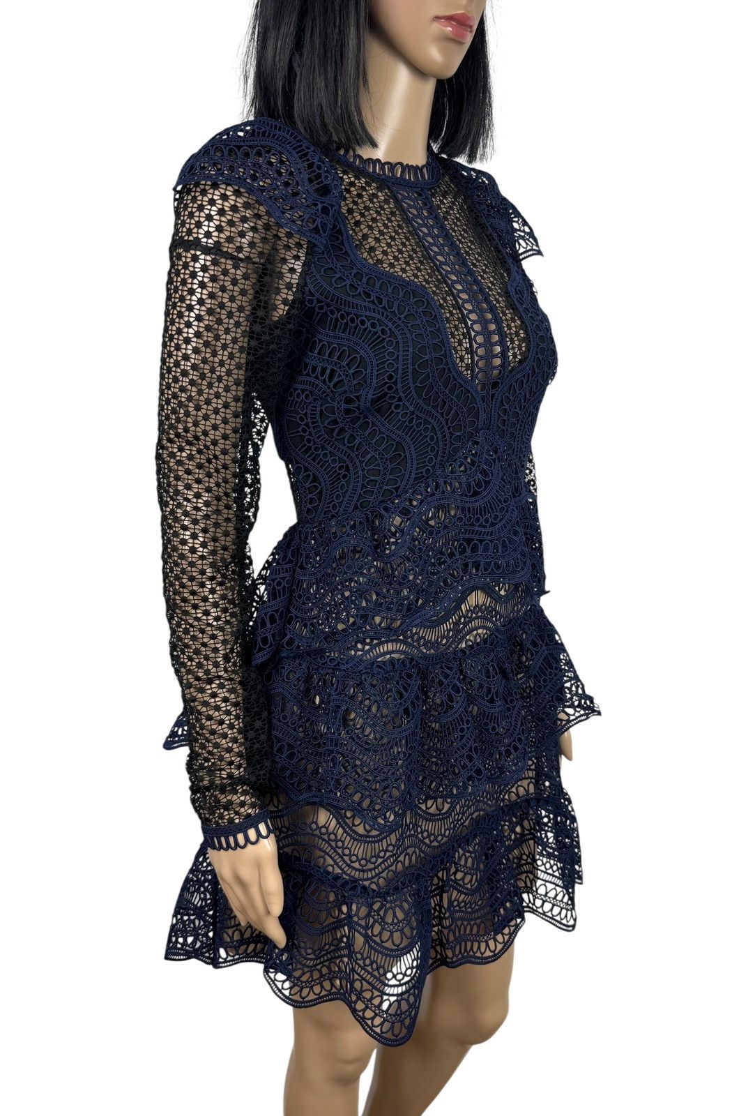 Self-Portrait Self-Portrait Ruffle Wave Guipure Lace Mini Dress size UK8 Size S / US 4 / IT 40 - 5 Thumbnail