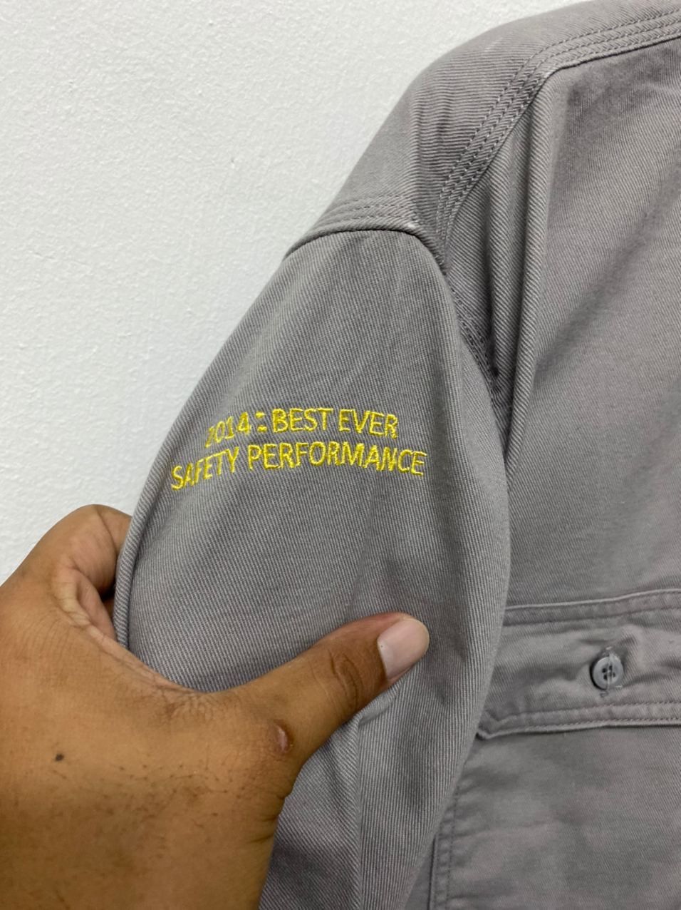 Carhartt carhartt flame resistant shirt exxon mobil Size US XL / EU 56 / 4 - 5 Thumbnail