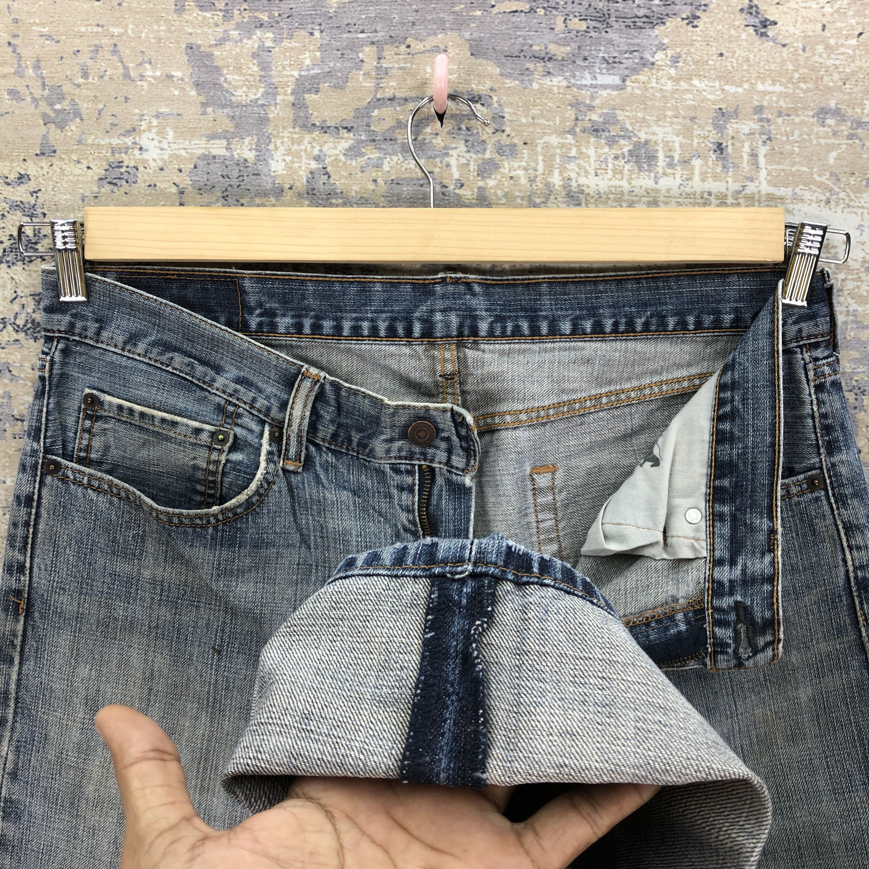 Levi's × Vintage Vintage Y2K Levis 505 Faded Jeans Dirty Levi's Ripped Denim Size US 36 / EU 52 - 8 Thumbnail