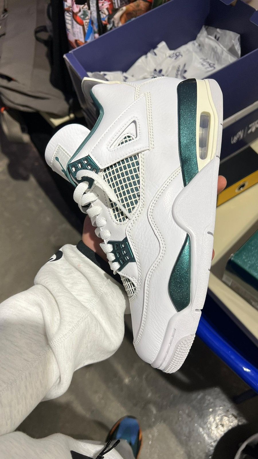 Adidas Jordan 4 Retro oxidized Green Size US 8.5 / EU 41-42 - 7 Thumbnail