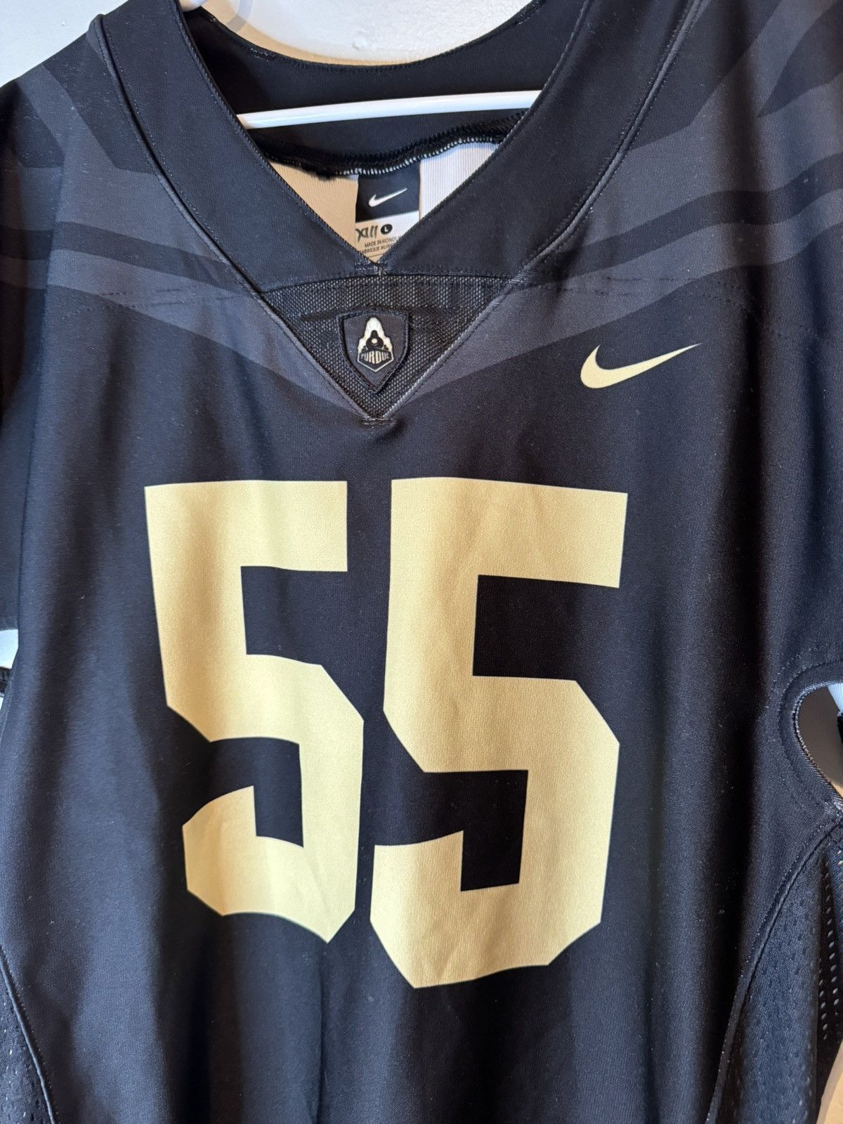 Nike 2017 Nike Sample Purdue player football jersey men sz L Size US L / EU 52-54 / 3 - 2 Thumbnail