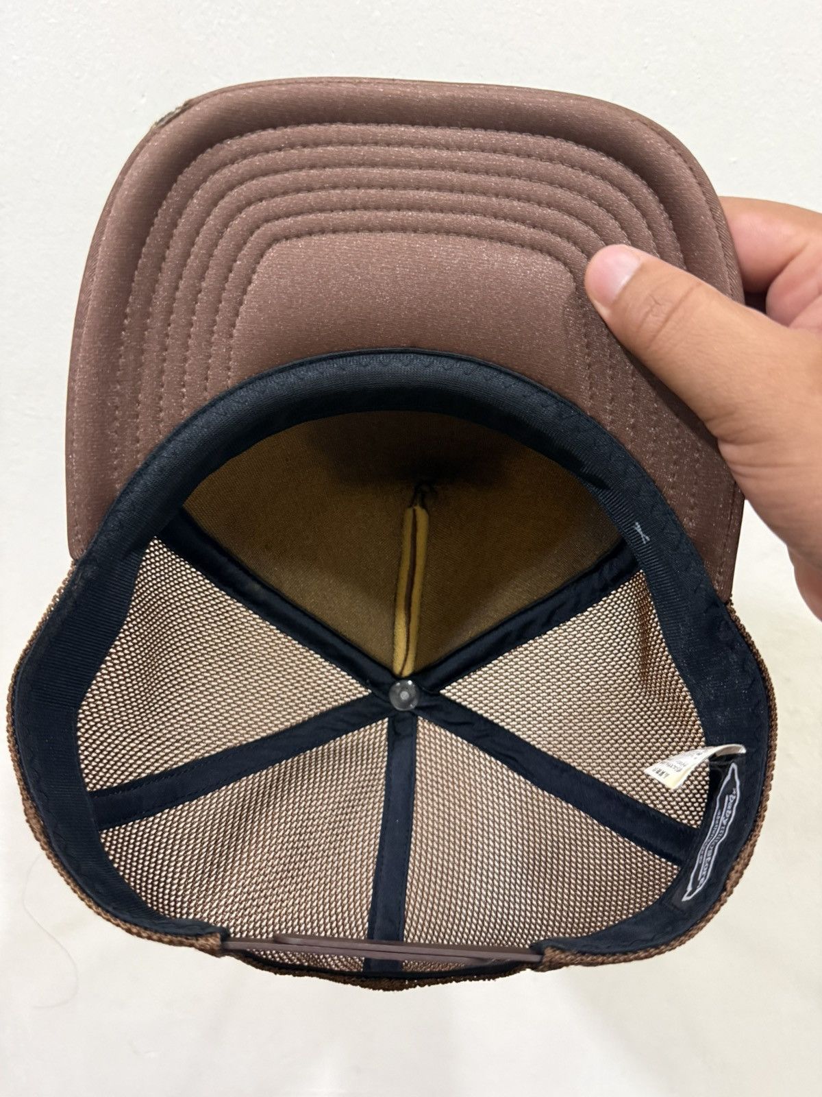 Bape VTG Bape Milo Travis Brown Mesh Cap Size ONE SIZE - 7 Thumbnail