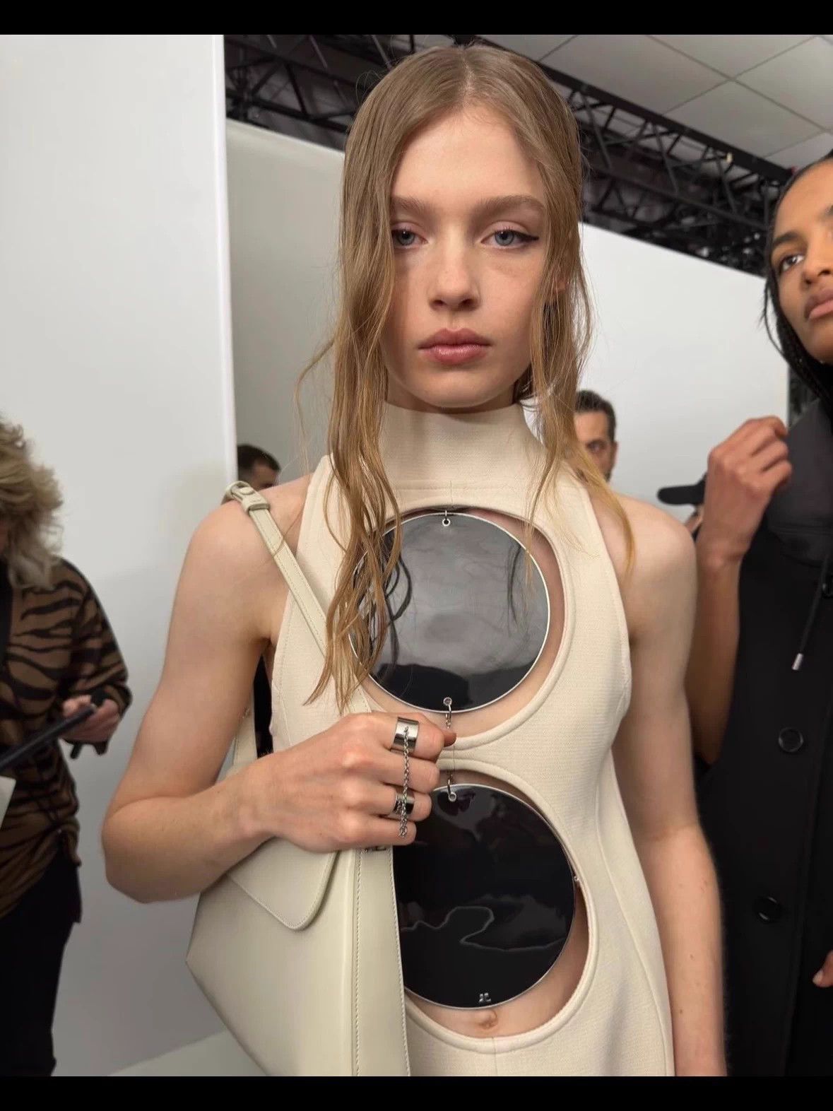 Courreges Courreges 2023 FW Runway Disc Mirror Necklace Size ONE SIZE - 3 Thumbnail