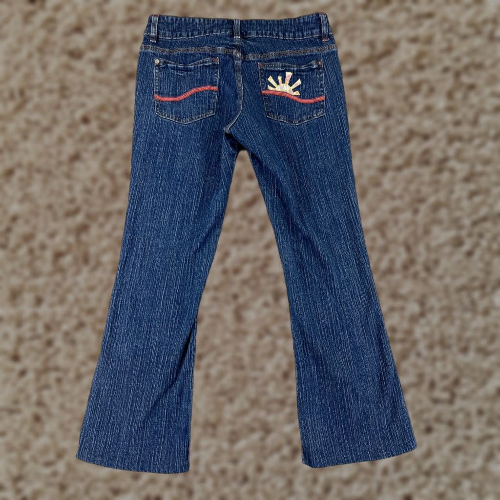 Lee Lee Jeans Women 11 Blue Denim Bootcut Mid Rise Floral Embellished 5-Pocket Denim Jeans Modern American Style Vintage No (adjust to rules) Size 32" / US 10 / IT 46 - 1 Thumbnail