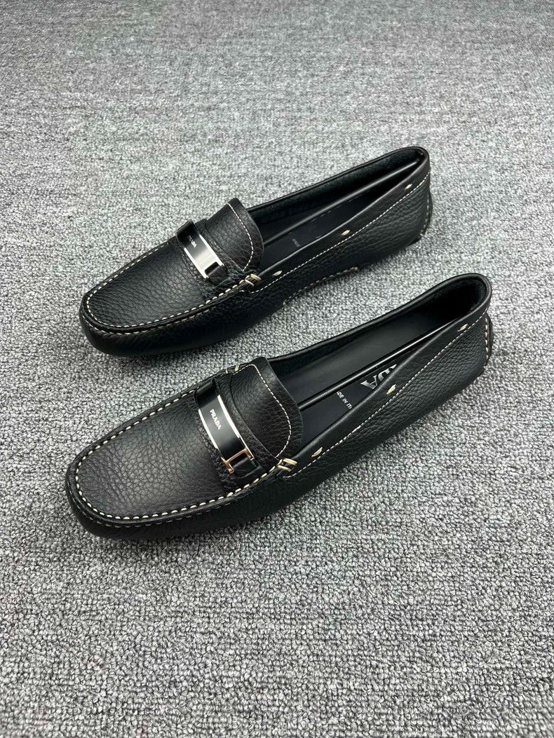 Prada Prada Black Leather Loafers-yf Size US 8.5 / EU 41-42 - 1 Thumbnail