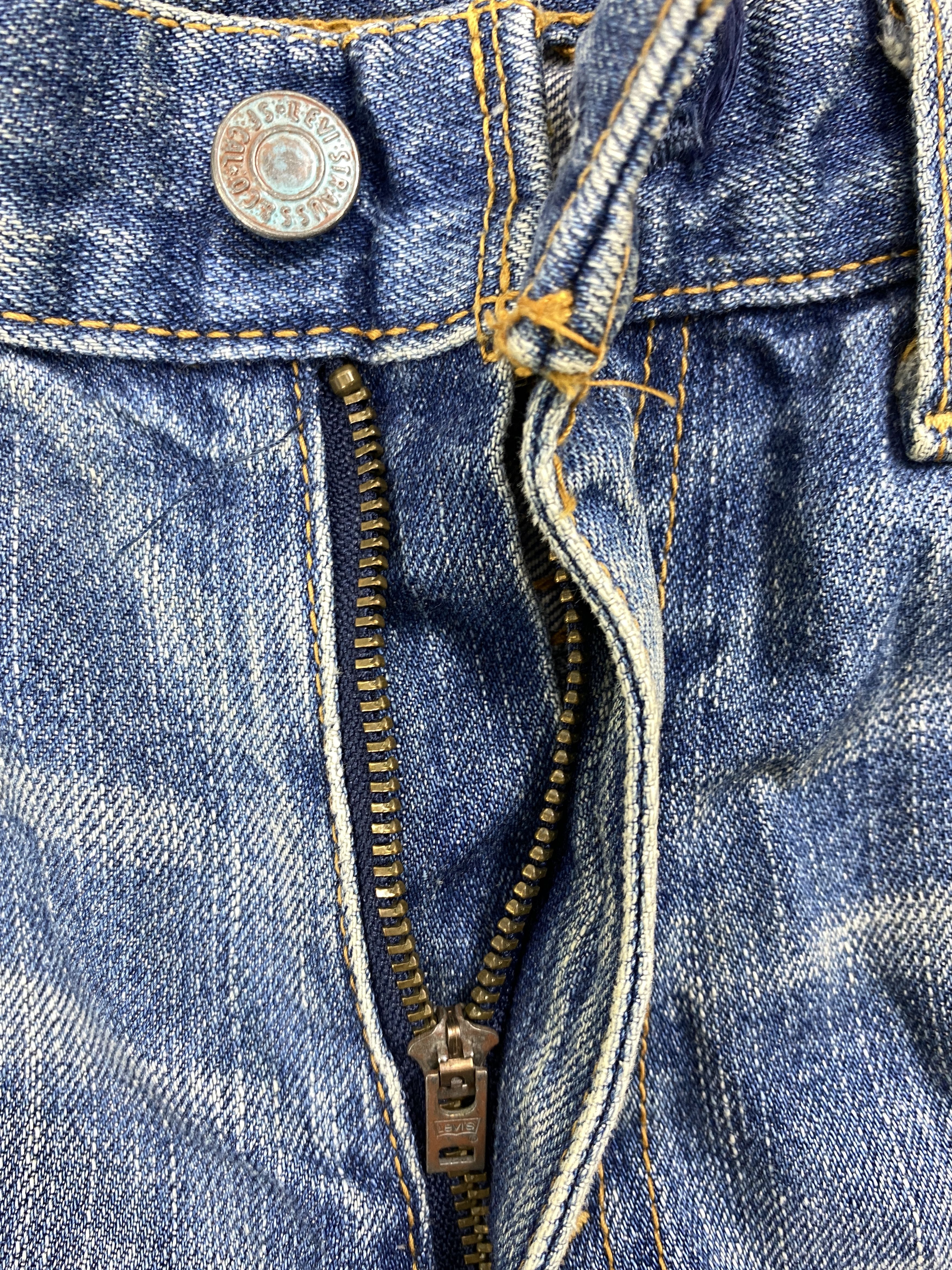 Vintage Dirty Used Blue Vintage Levi's 505 Jeans 29x33 Denim -JN1290 Size US 29 - 7 Thumbnail