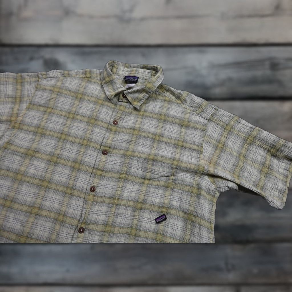Patagonia Patagonia Shirt Mens Large Green Check Organic Cotton Camp Hiking Fishing Light Shirt Size US L / EU 52-54 / 3 - 1 Thumbnail