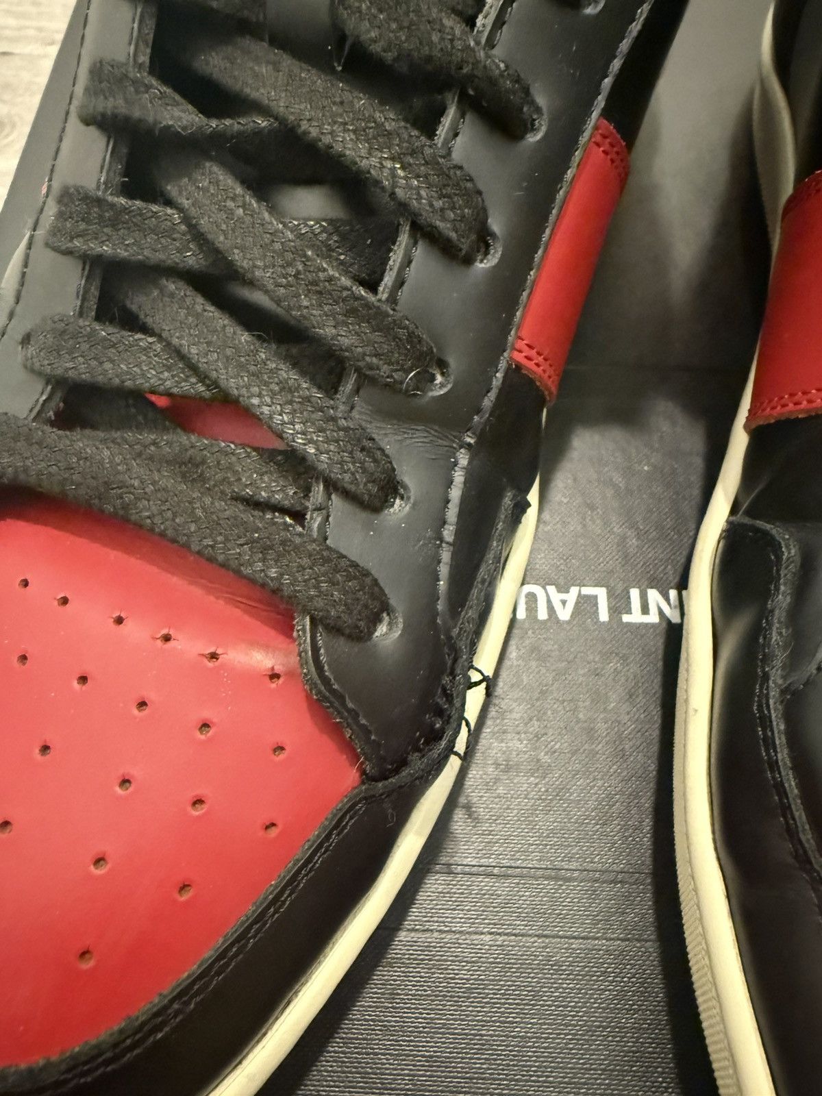 Saint Laurent Paris Saint Laurent Pairs SL/10H Black/Red Size EU 41 Size US 8 / EU 41 - 12 Thumbnail