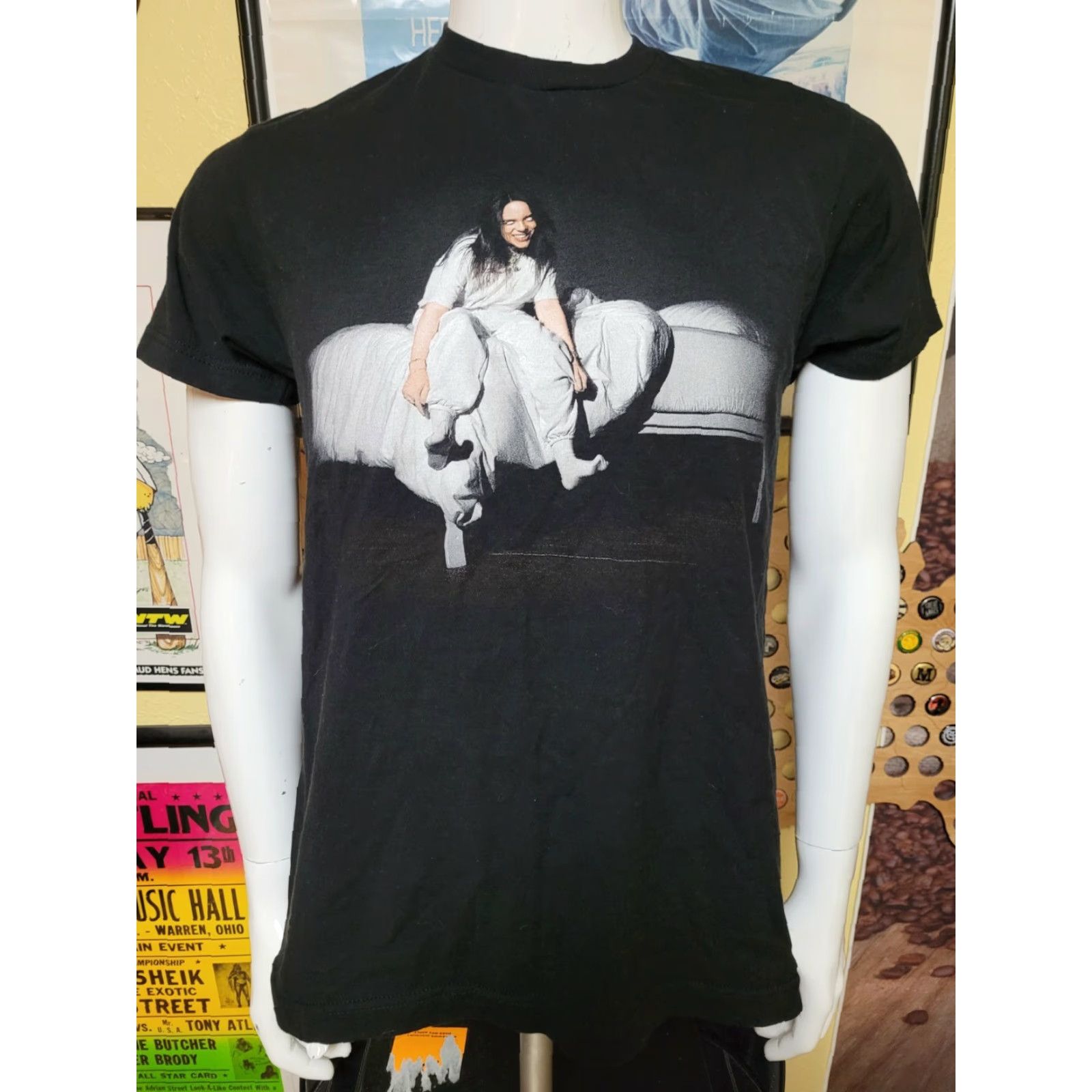 Vintage Billie Eilish When We Fall Asleep Where Do We Go Tour Concert T Shirt Medium Black Short Sleeve Round Neck Mens Graphic Tee 100% Cotton Band Music Size US M / EU 48-50 / 2 - 2 Thumbnail