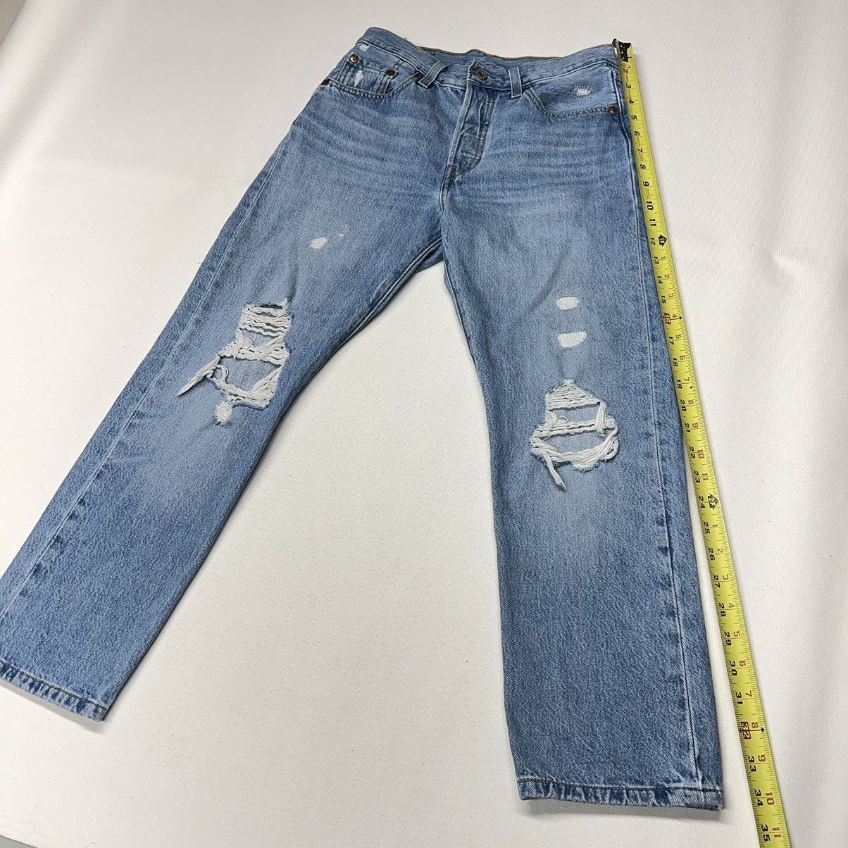 Levi's Levis Premium Jeans Blue 501 Straight Original Denim Ripped Size 25" / US 0 / IT 36 - 20 Thumbnail