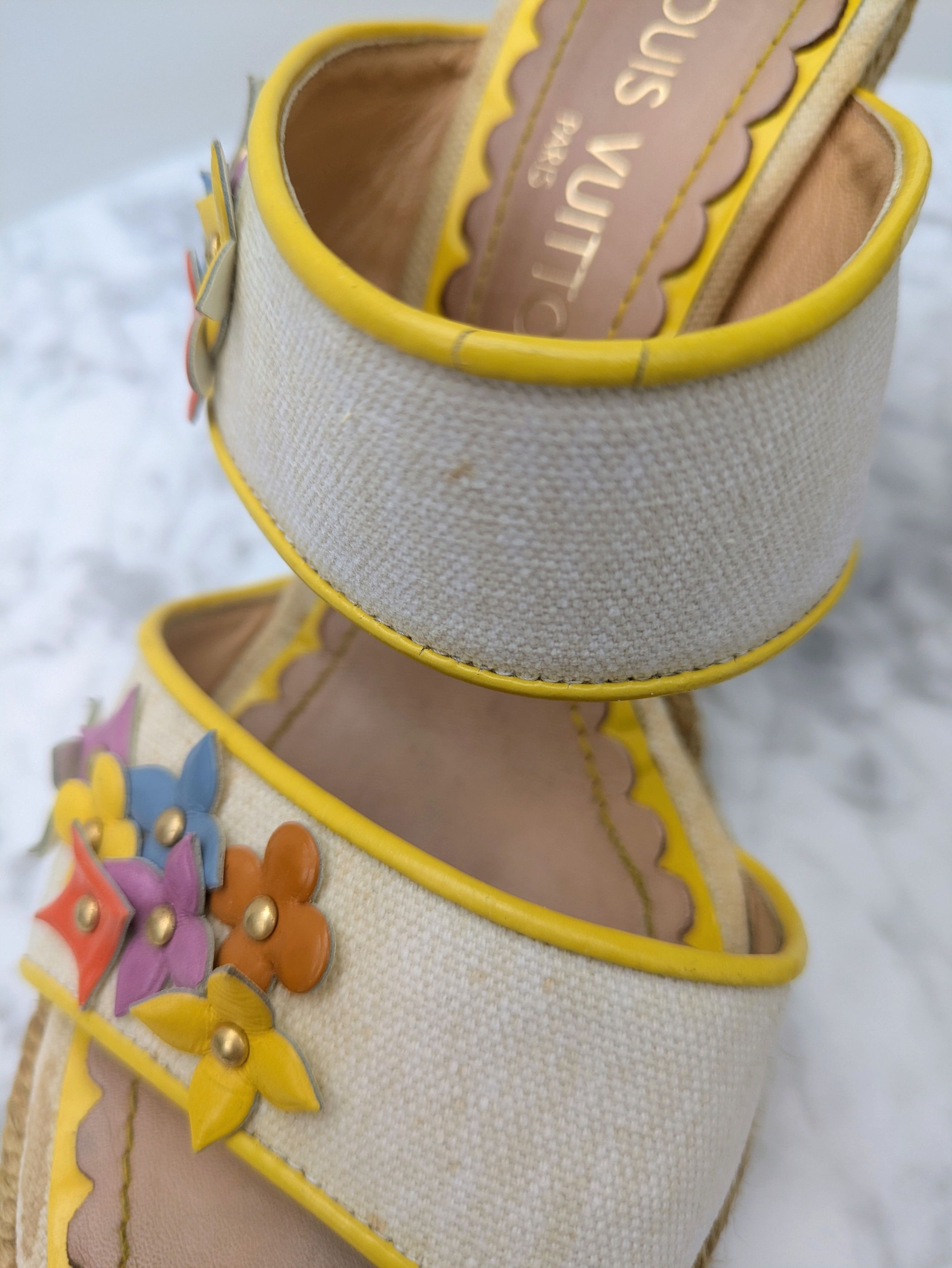 Louis Vuitton Louis Vuitton multicolour flower heeled espadrille sandals Size US 5.5 / IT 35.5 - 10 Thumbnail