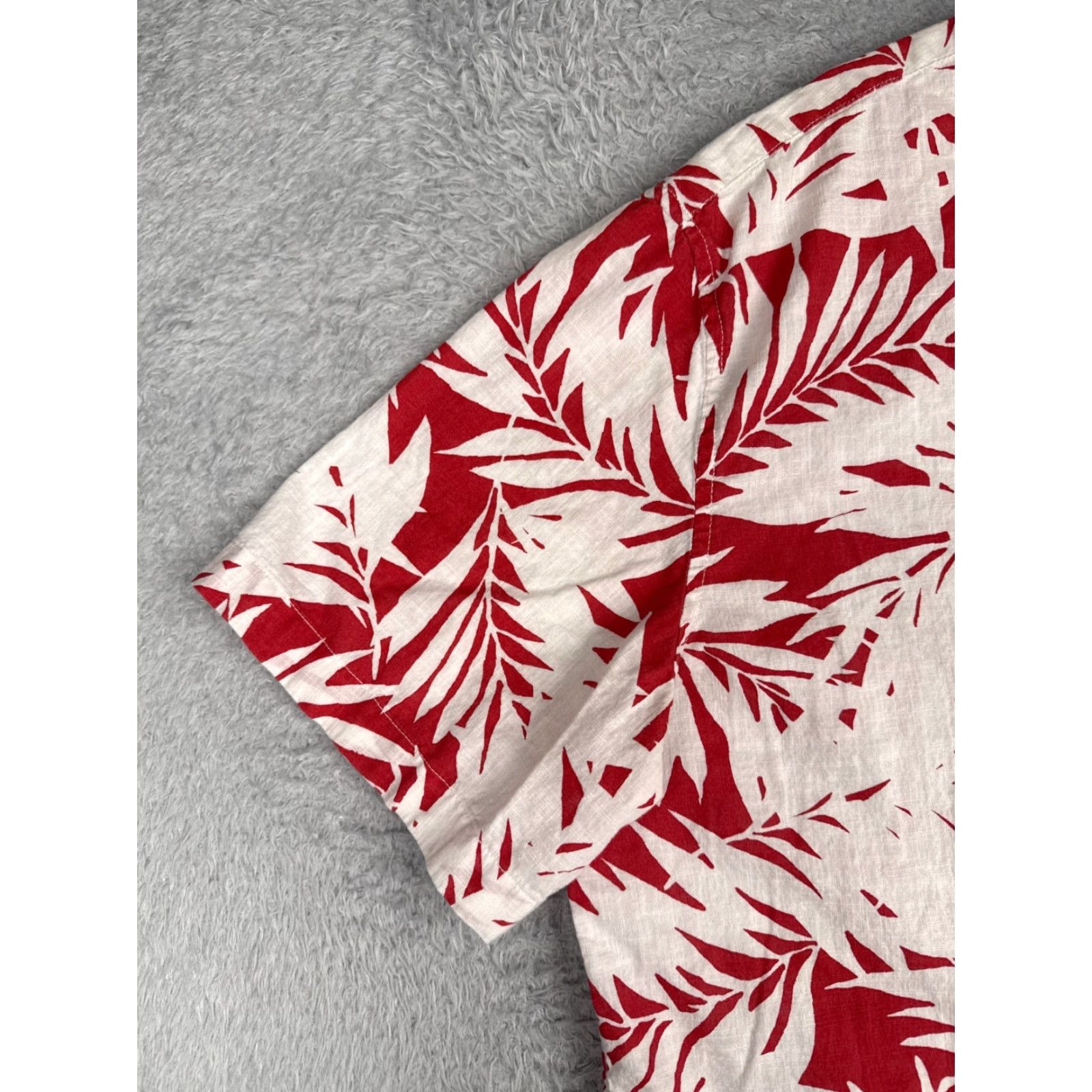 Vintage St. John's Bay Shirt Men 2XL XXL Red White Floral Hawaiian 100% Cotton Pockets Button-Up Shirt Size US XXL / EU 58 / 5 - 3 Thumbnail