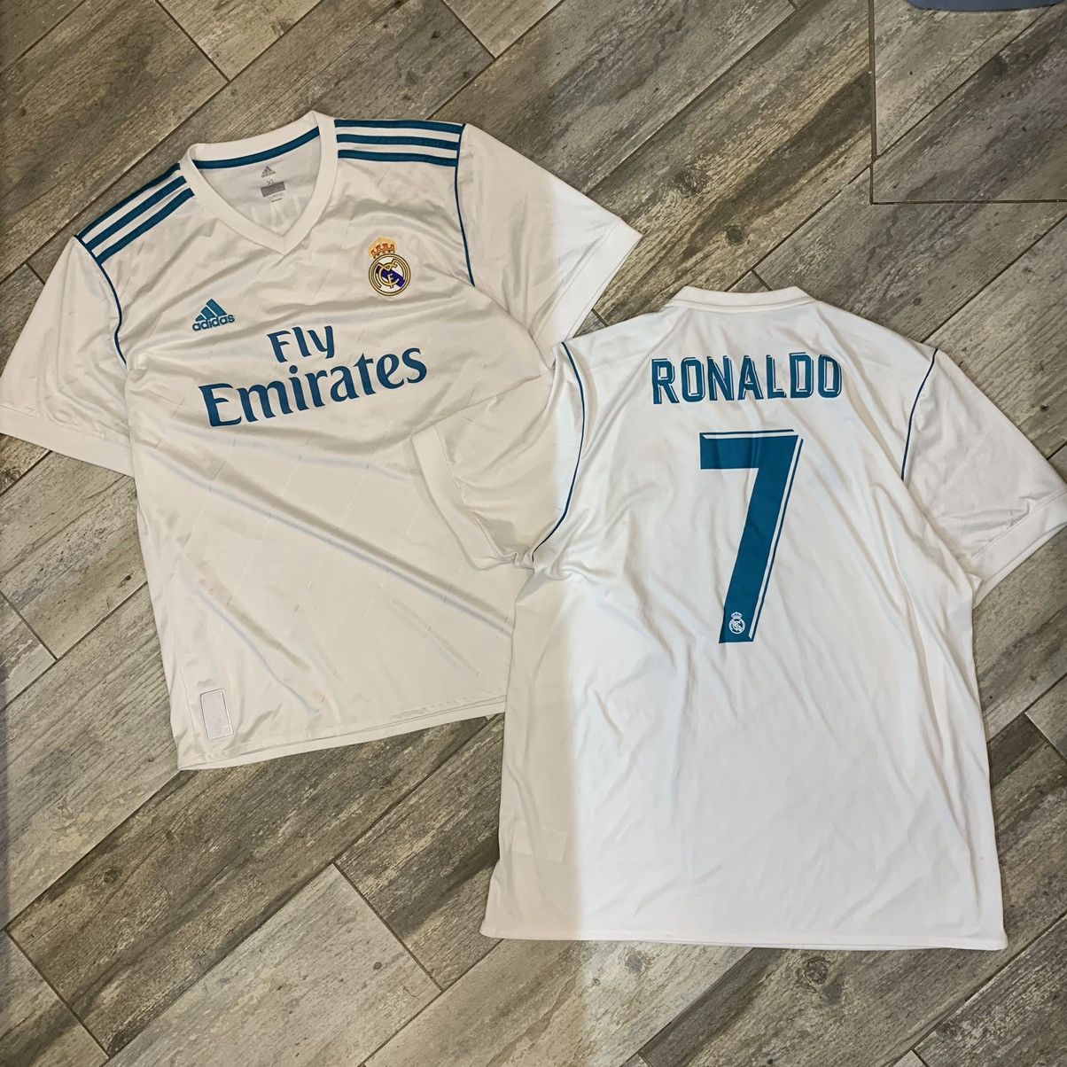 Adidas 🔥RARE🔥 2017/2018 Real Madrid Ronaldo Soccer Jersey Size US XL / EU 56 / 4 - 1 Thumbnail