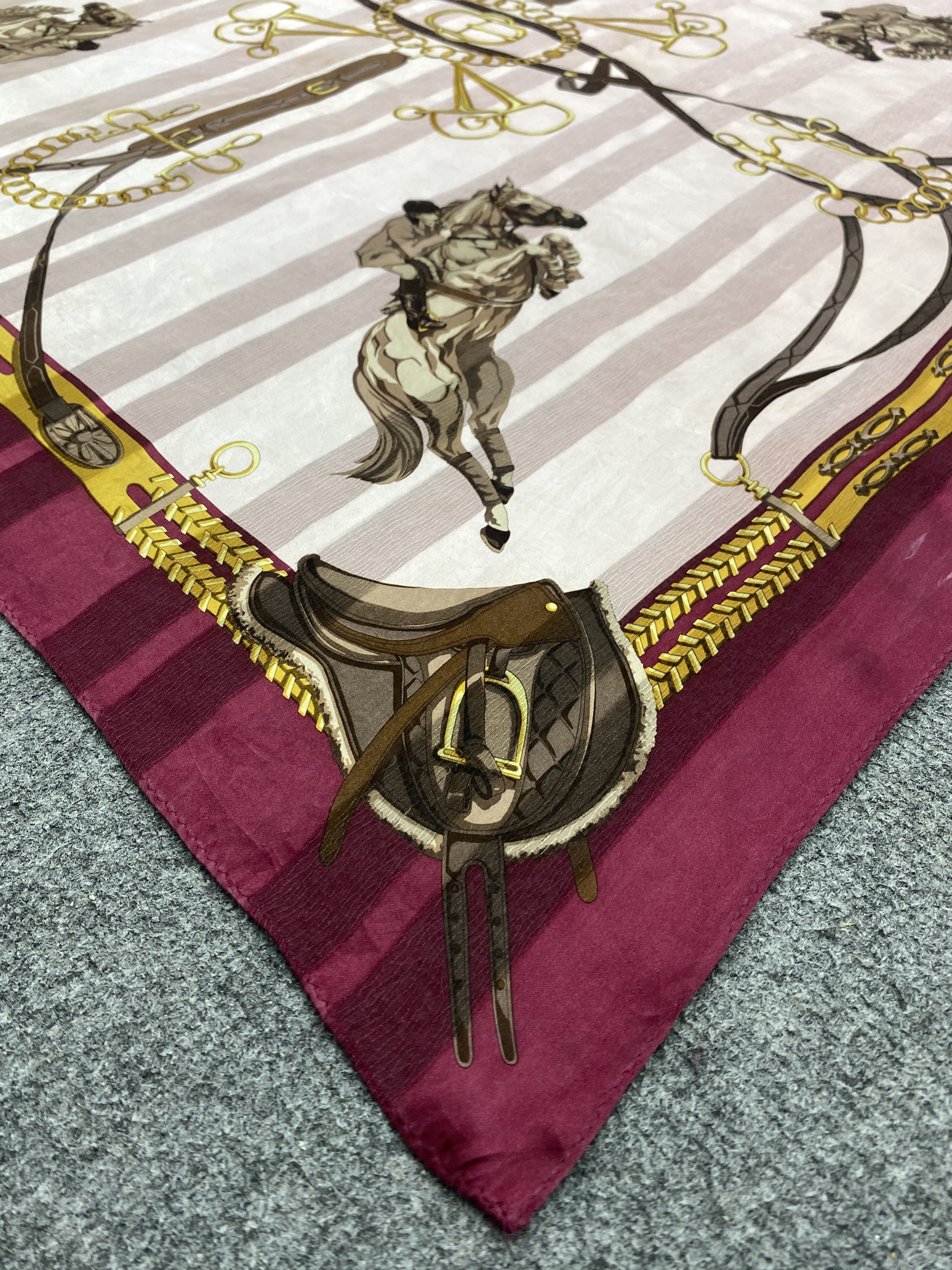 Japanese Brand Vintage Japanese Brand Horse Silk Scarf SN0129 Size ONE SIZE - 7 Thumbnail