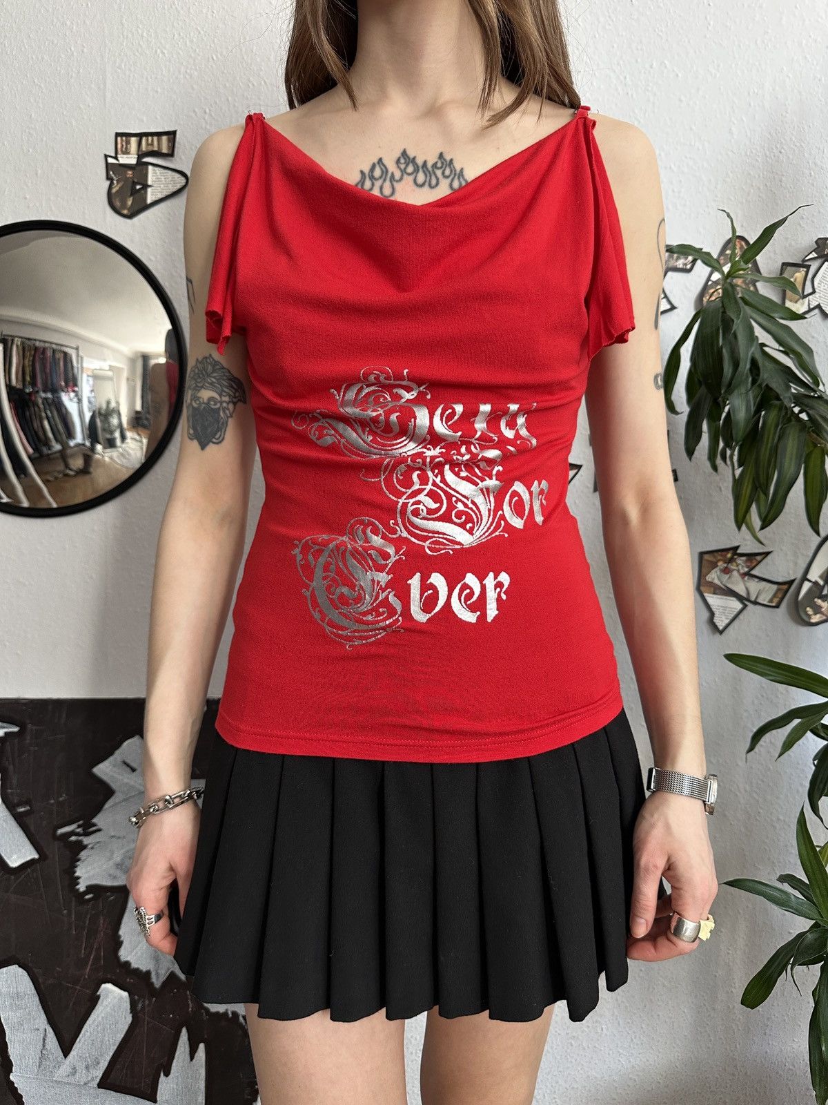 Japanese Brand Sexy Draped Punk Of-the Shoulder Red Blouse y2k Size M / US 6-8 / IT 42-44 - 2 Thumbnail