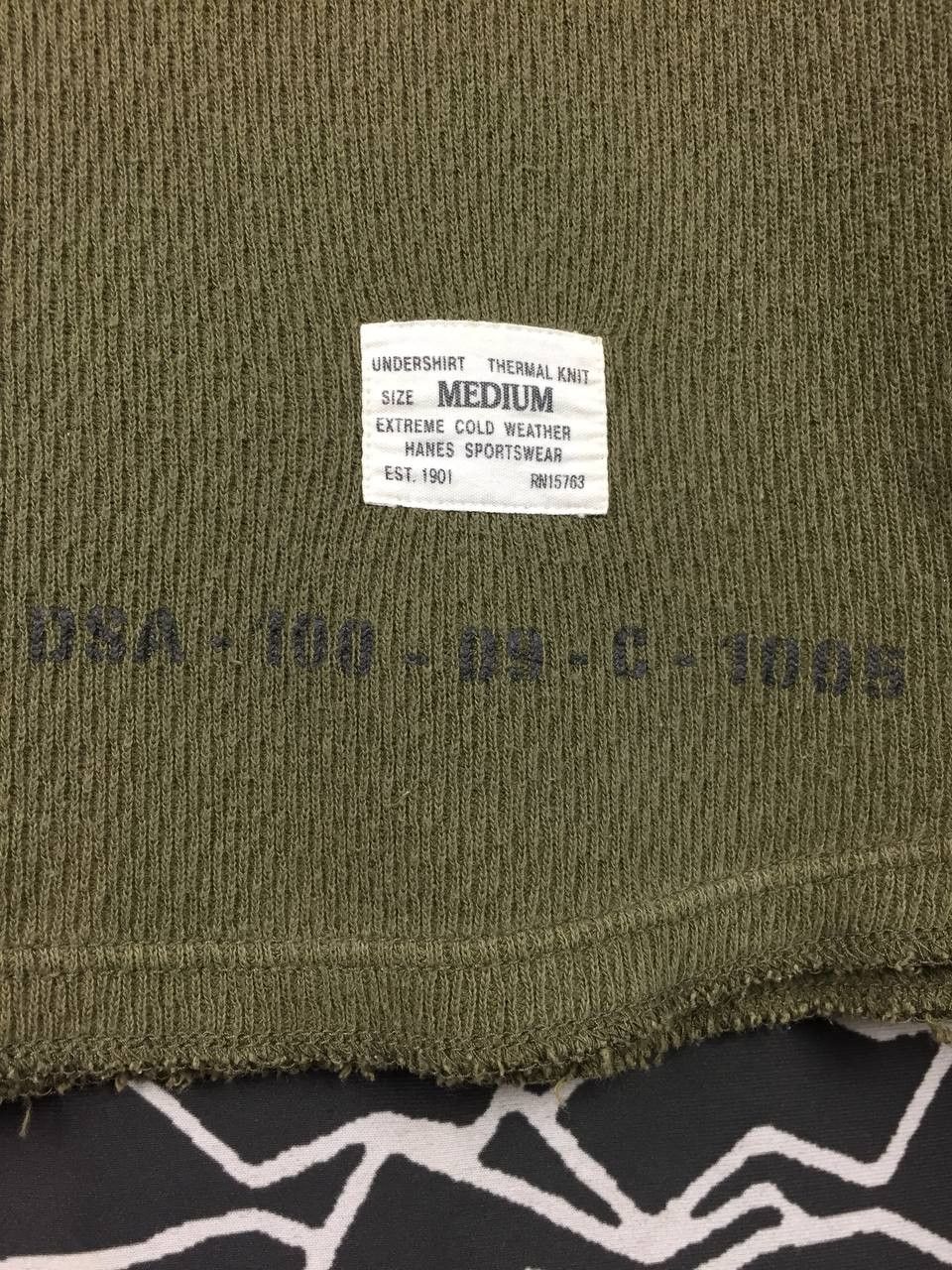 Vintage Hanes Sportswear BZD Army Waffle Knit Thermal Longsleeve Tee Size US M / EU 48-50 / 2 - 5 Thumbnail