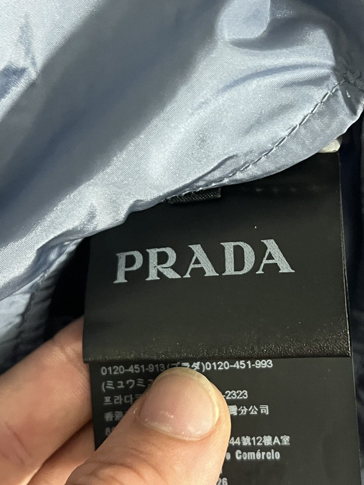 Prada Vest prada nylon reversible Size US M / EU 48-50 / 2 - 23 Thumbnail