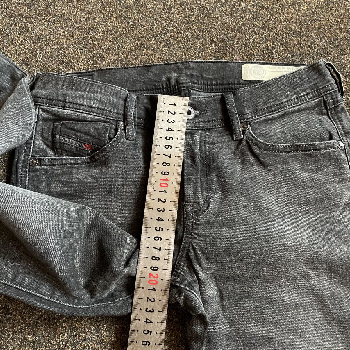 Vintage Vintage Diesel Faded Distressed Slim Jeans Grunge Y2K 27 Size 27" / US 4 / IT 40 - 10 Thumbnail
