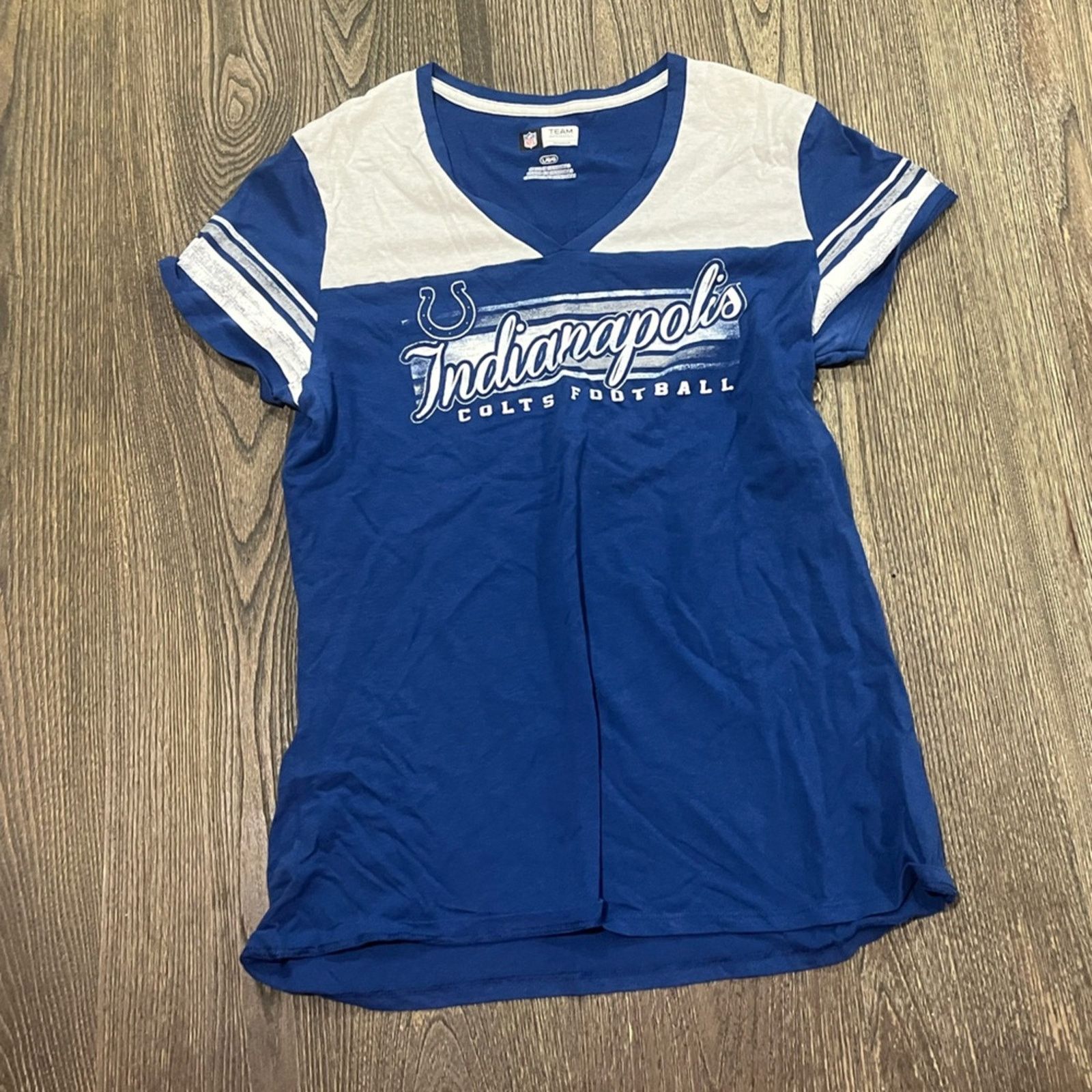 NFL NFL x Team Apparel T-Shirt Indianapolis V-Neck Blue Size L Size L / US 10 / IT 46 - 1 Thumbnail