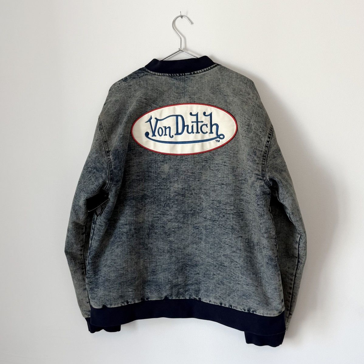 Von Dutch NWT Von Dutch Washed Denim Bomber Jacket Logo Patch Size US L / EU 52-54 / 3 - 9 Thumbnail